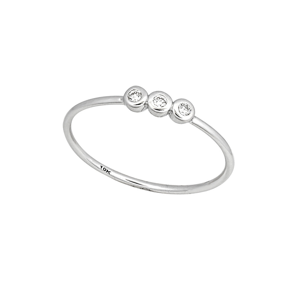 9ct White Gold Diamond Trilogy Ring with 3 Brilliant Cut Diamonds - Perfect for Engagement, Anniversary & Special Occasion Gifts