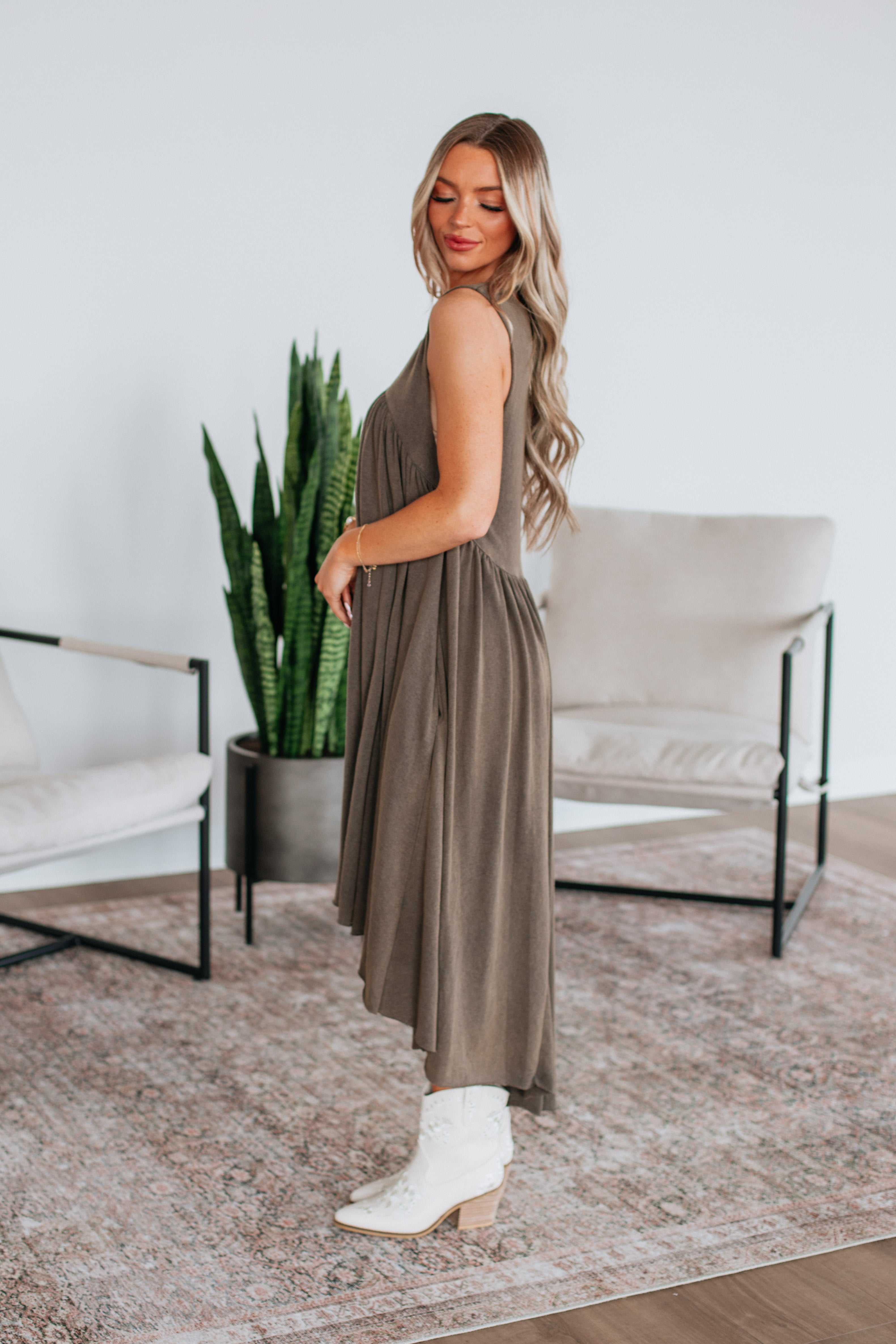 Ariella Midi Dress in Ash - Elegant Casual & Party Wear for Women | Perfect for Office, Date Night & Special Occasions