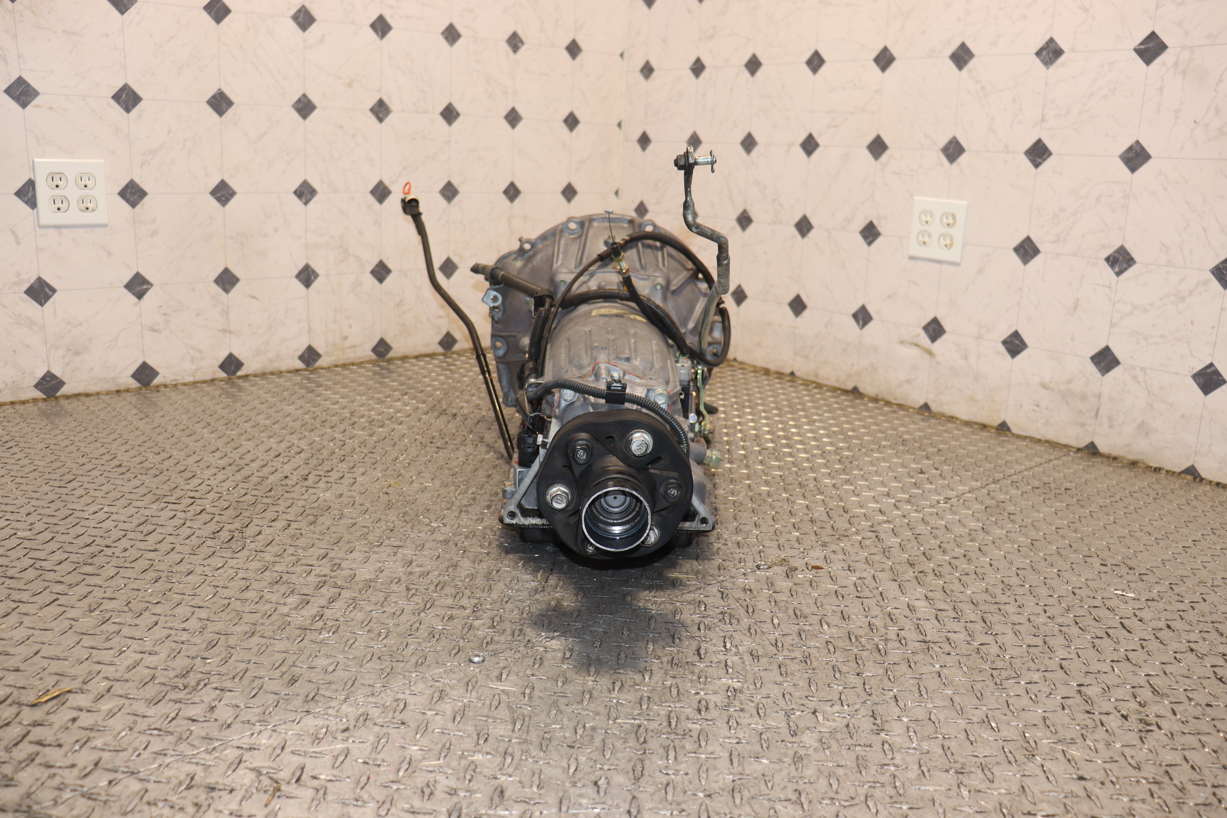 1995-1997 Lexus GS300 2JZ-GE 3.0L 6 Cylinder Automatic Transmission - JDM Engine Replacement Part for Performance Upgrades & Restoration Projects