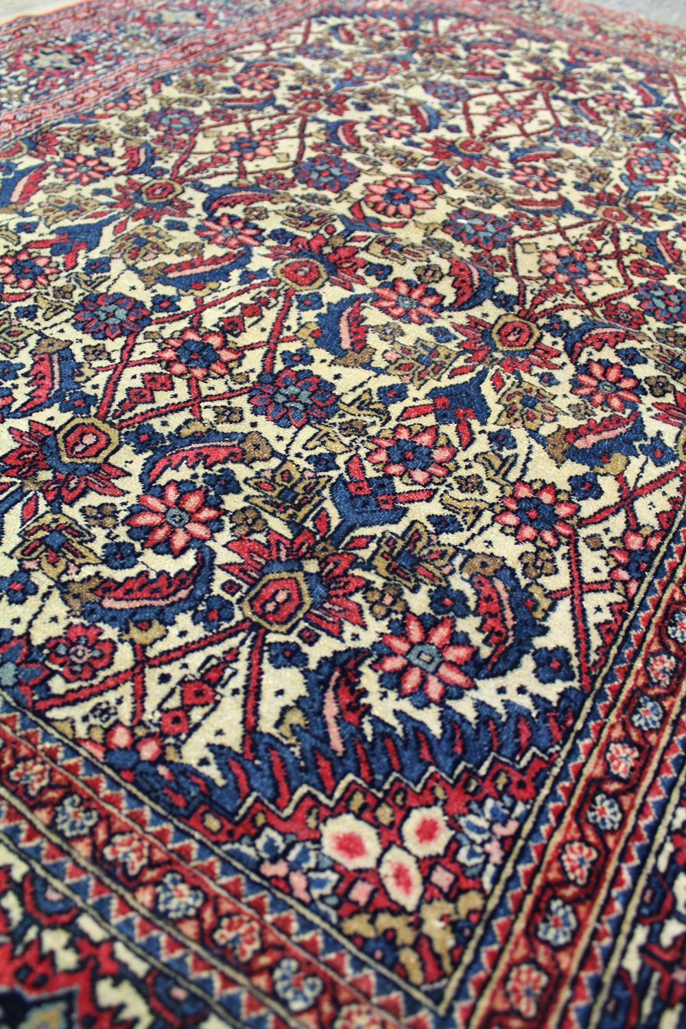 Antique Isphahan Handwoven Tribal Rug - Vintage Persian Carpet JF8169 for Living Room, Bedroom & Office Decor