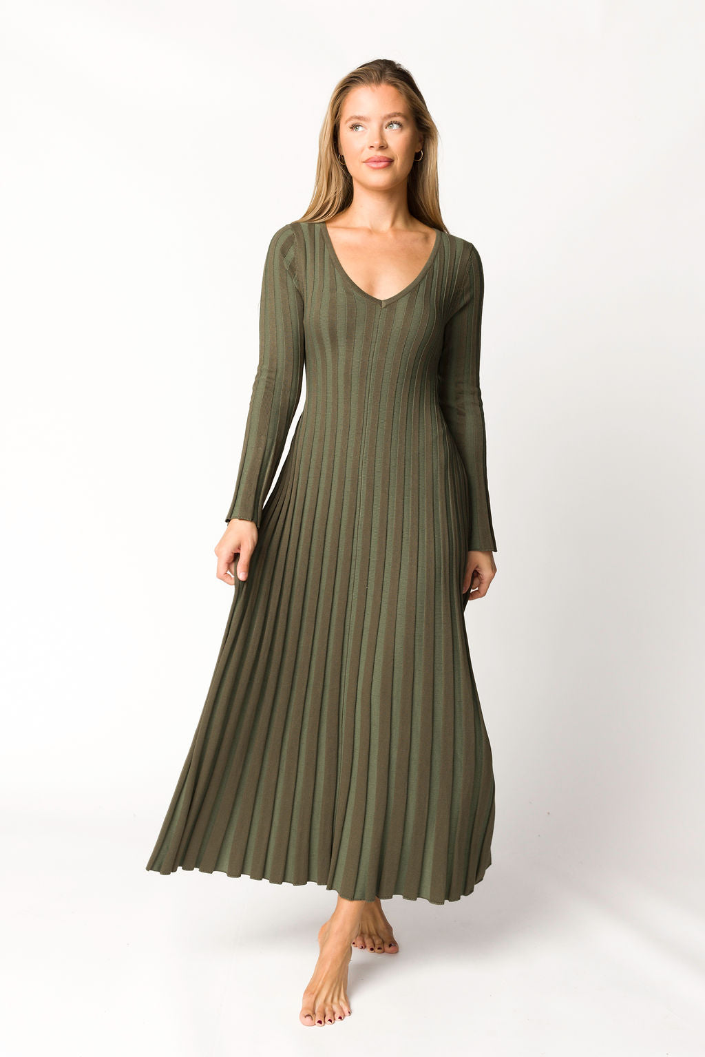 Hadley Long Sleeve V Neck Knit Maxi Dress in Olive - Bump Friendly Maternity Dress for Pregnancy, Nursing & Postpartum | Comfortable Stretchy Fabric for Casual Wear, Date Night & Special Occasions
