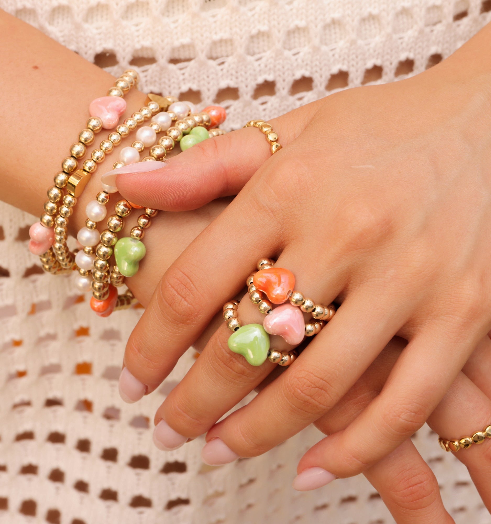 Elegant Green Sweetheart Ring for Women - Dainty Heart-Shaped Jewelry Gift for Her | Perfect for Valentine's Day, Anniversary & Romantic Occasions