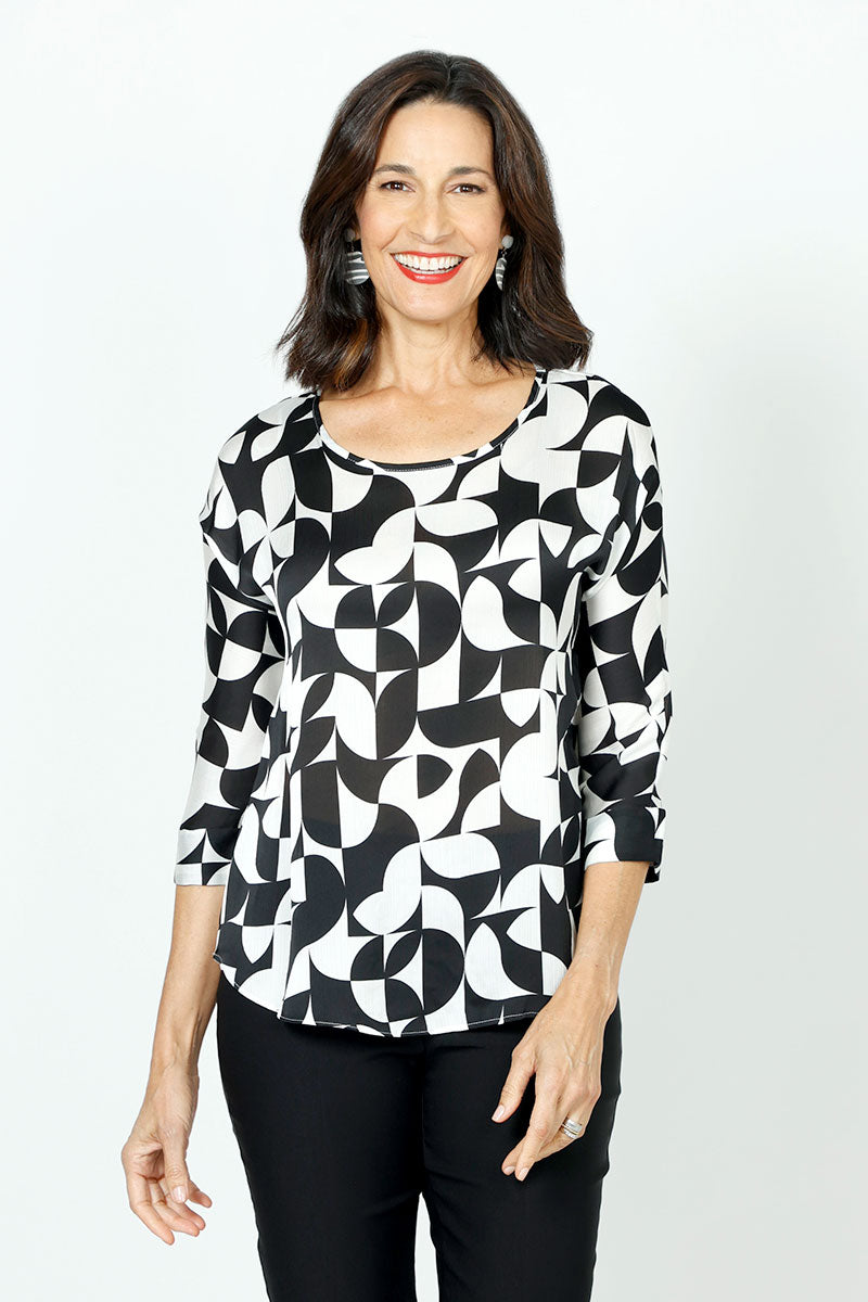 Cali Girls Kaleidoscope Print Dolman Top - Trendy Women's Fashion Tunic for Casual Wear, Beach Outfits & Summer Style