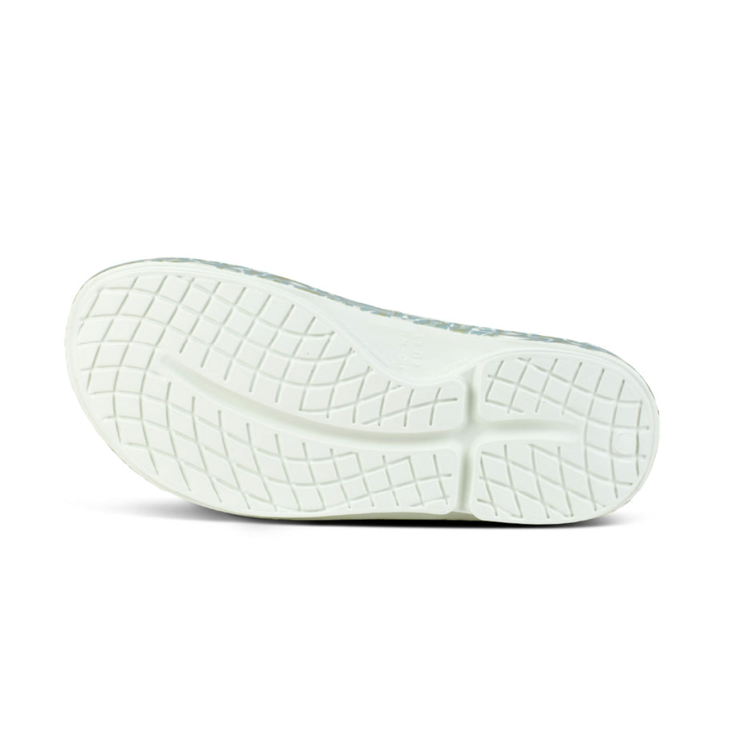 Oofos Unisex OOahh Sport Slide Sandal (OF1500) - Comfortable Recovery Sandals for Men & Women - Perfect for Post-Workout, Poolside & Casual Wear