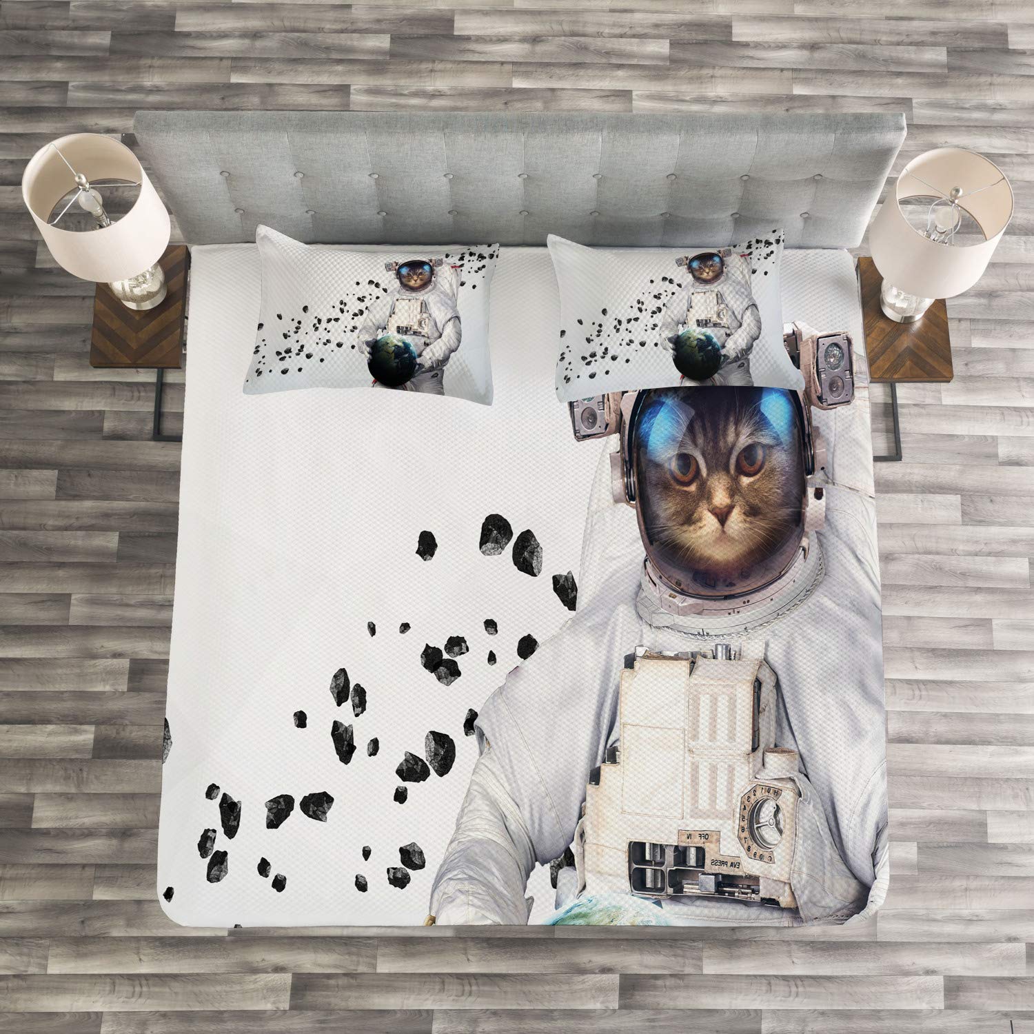 Ambesonne Space Cat Bedspread Set - Astronaut Kitten in Space Suit Holding Planet with Galaxy Design, 3-Piece King Size Bedding Set with 2 Pillow Shams (White, Black & Blue) for Kids Room, Dorm Decor or Space-Themed Bedroom