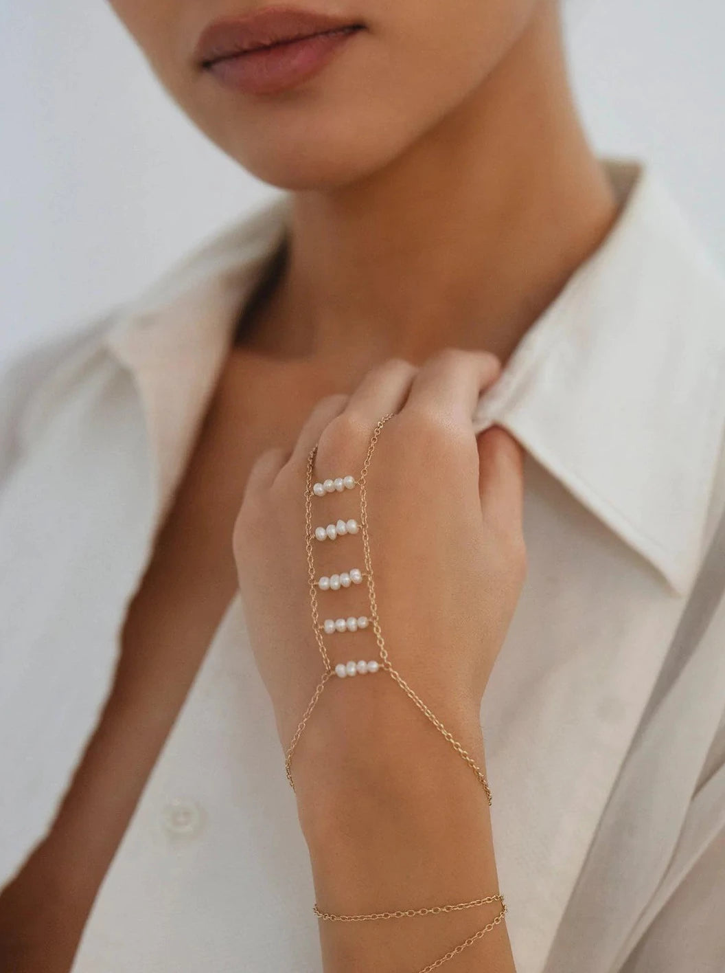 Elegant Pearl Hand Chain Bracelet for Women - Boho Chic Jewelry Gift for Brides, Party & Everyday Wear