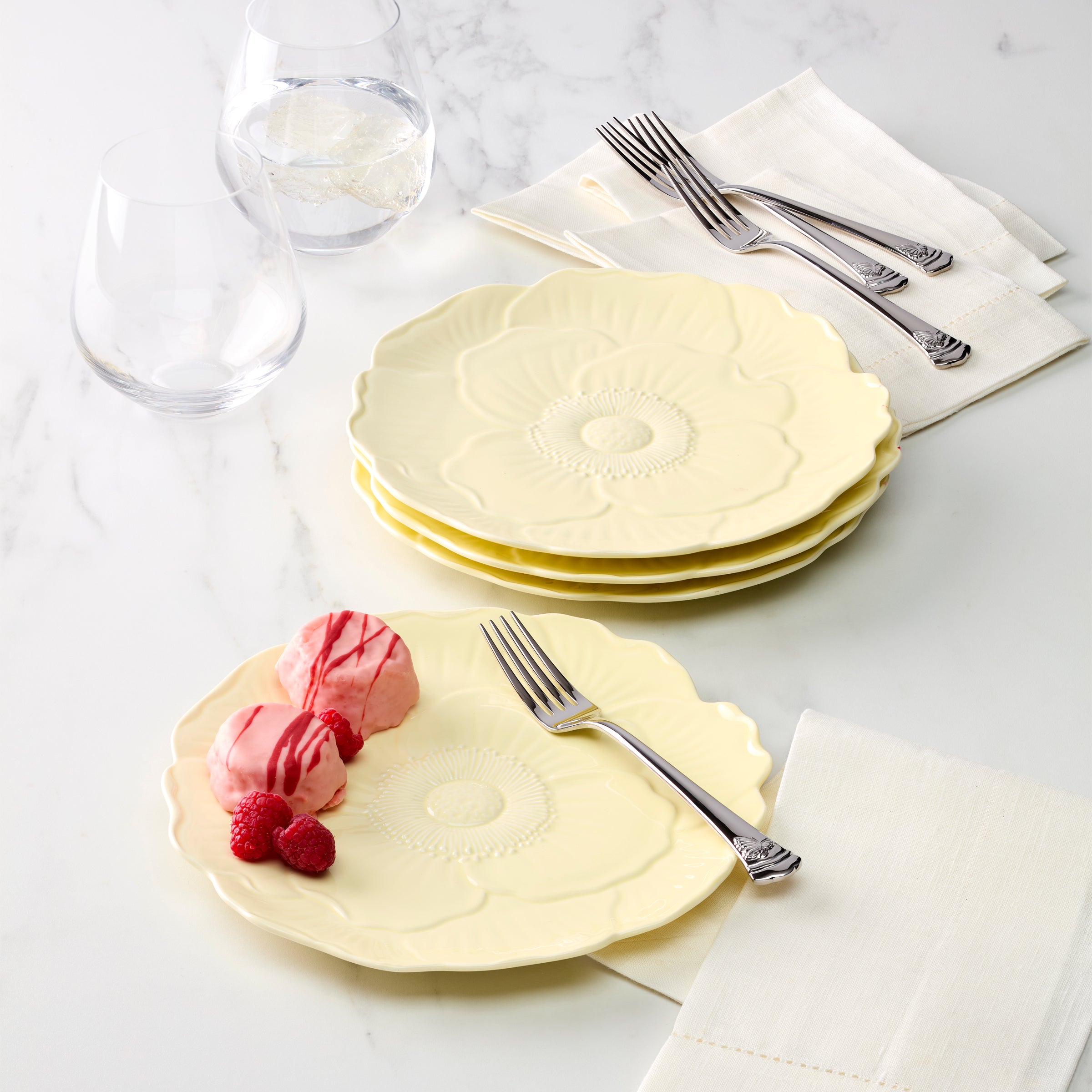 Butterfly Meadow Floral Yellow Accent Plates - Set of 4 Dinner Plates for Spring Table Decor, Garden Party & Wedding Reception