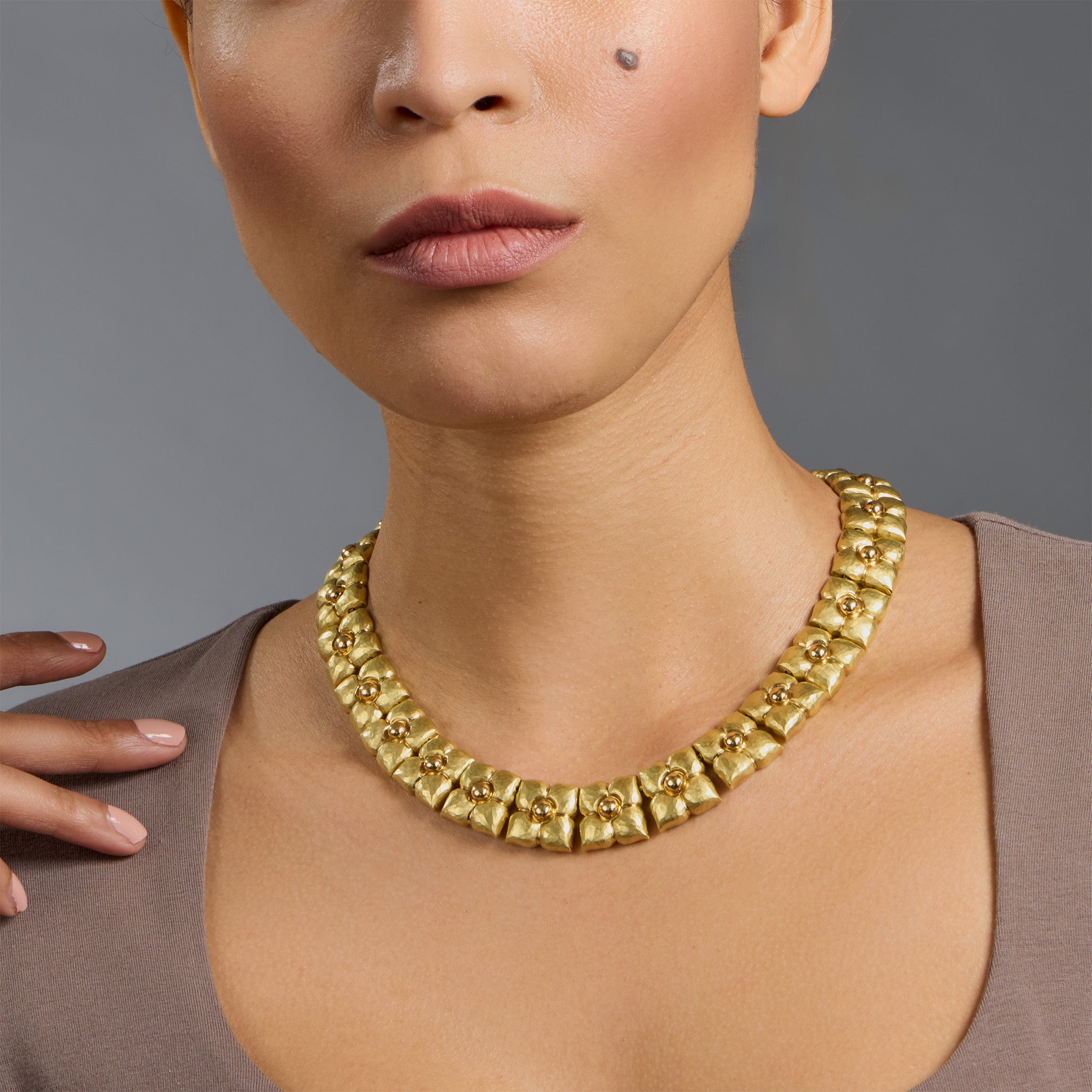 Paloma Picasso for Tiffany & Co. 18K Gold Necklace - Elegant Luxury Jewelry for Women, Perfect Gift for Anniversary, Birthday & Special Occasions