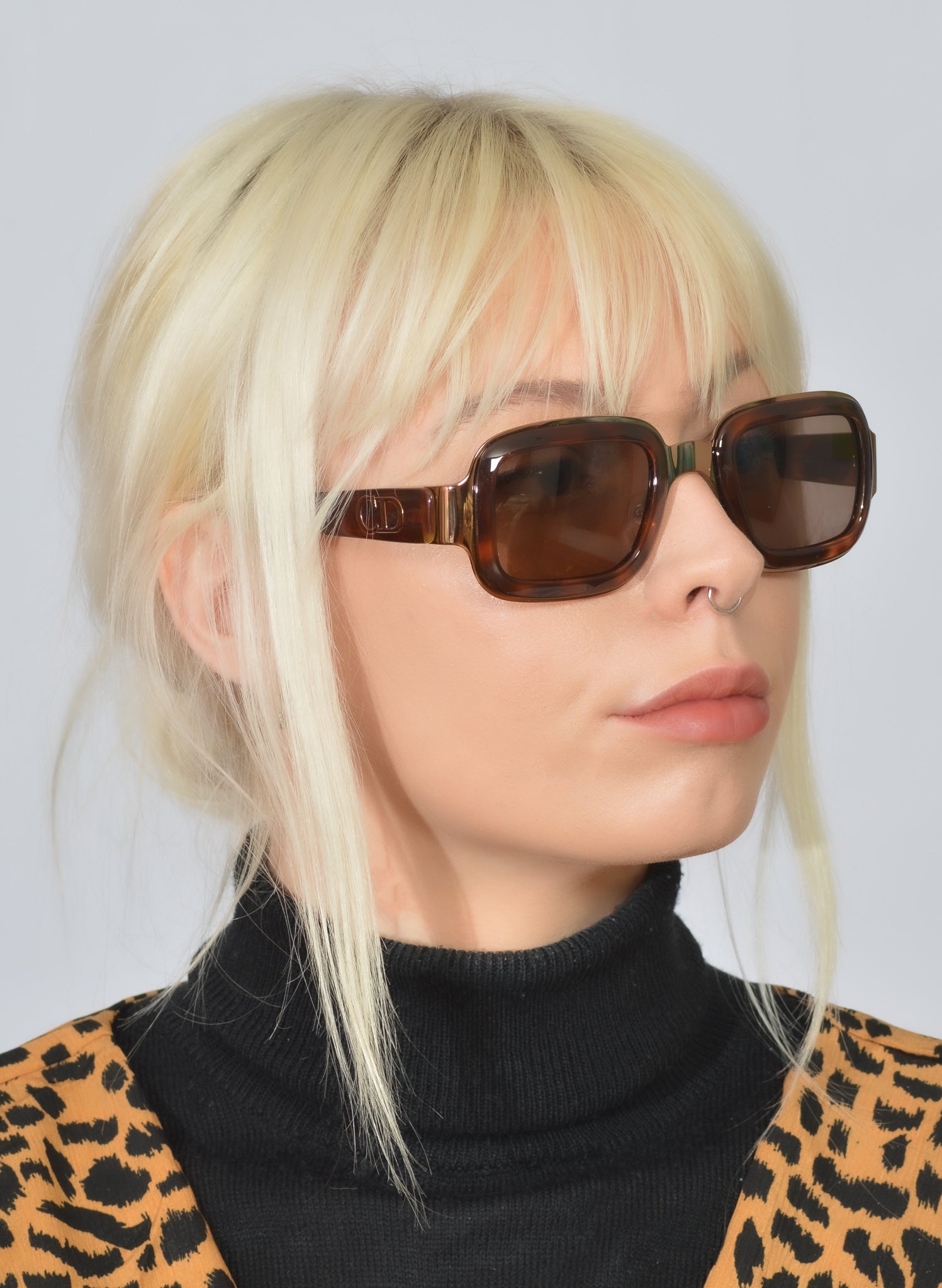 Christian Dior 2036 11Q Sunglasses - Luxury Designer Shades for Women & Men - UV Protection & Fashion Statement - Perfect for Outdoor Activities, Beach & Driving