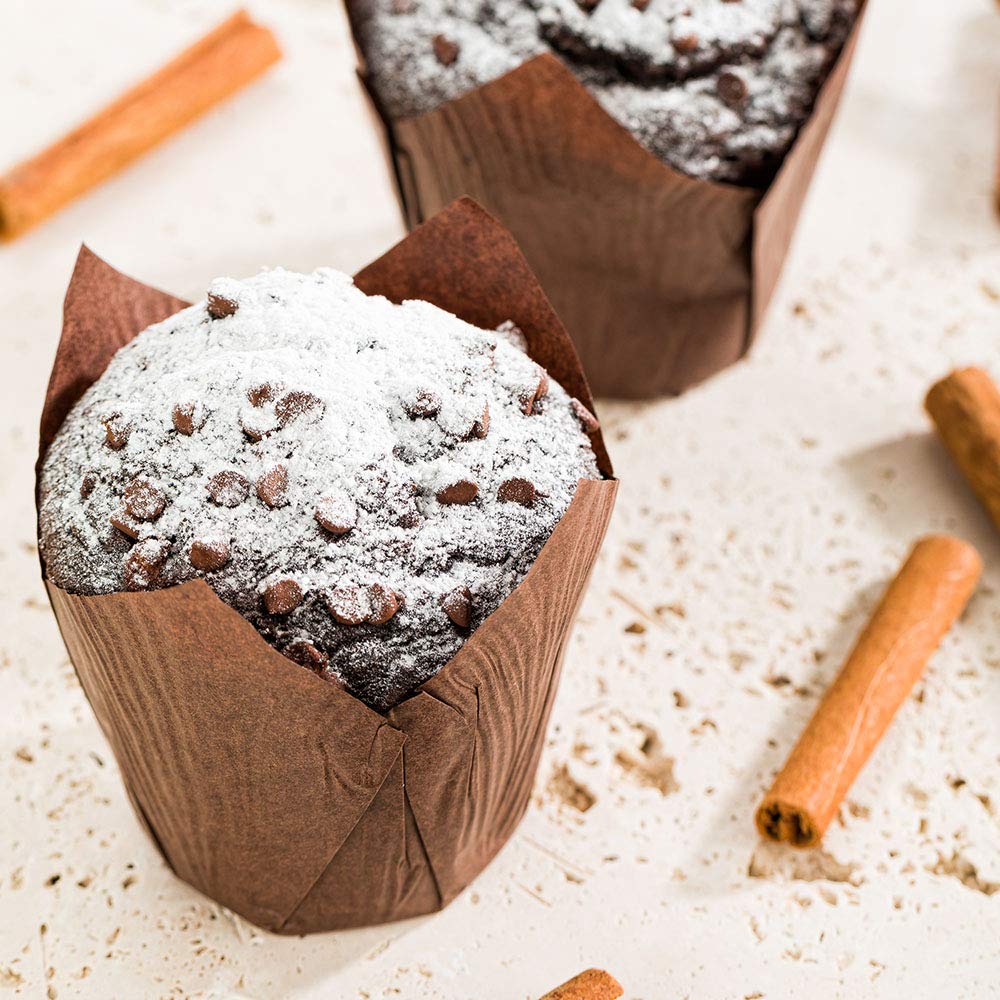 Restaurantware Panificio Premium 4 oz Brown Paper Tulip Baking Cups - 200 Count | Greaseproof & Eco-Friendly Disposable Muffin Liners for Cupcakes, Mini Desserts | Ideal for Home Baking, Party Treats & Commercial Bakeries