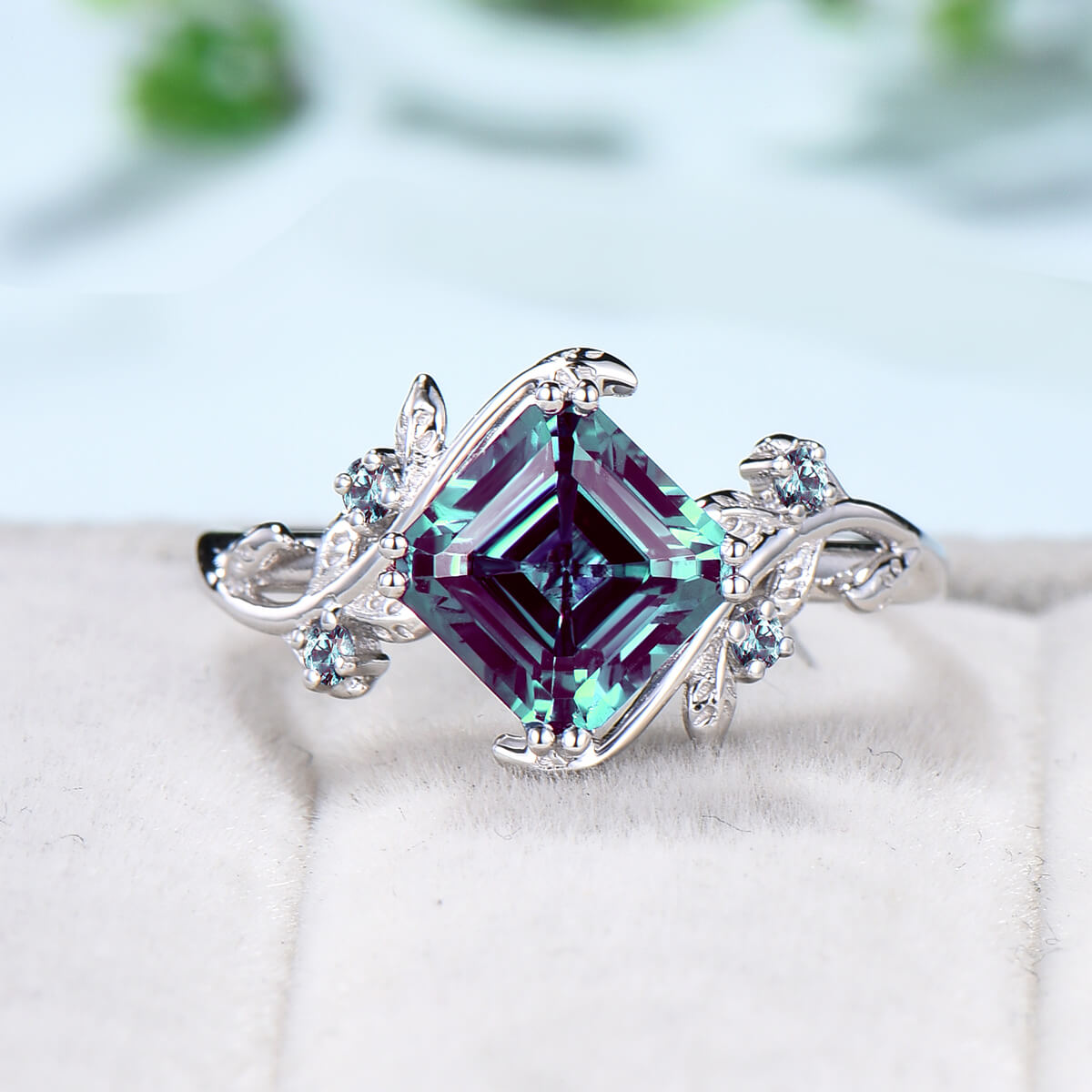 Nature Inspired Asscher Alexandrite Ring Set | Color Changing Twig Engagement Ring | Cluster Leaves Branch Wedding Ring for Women | Perfect for Nature Lovers & Outdoor Weddings