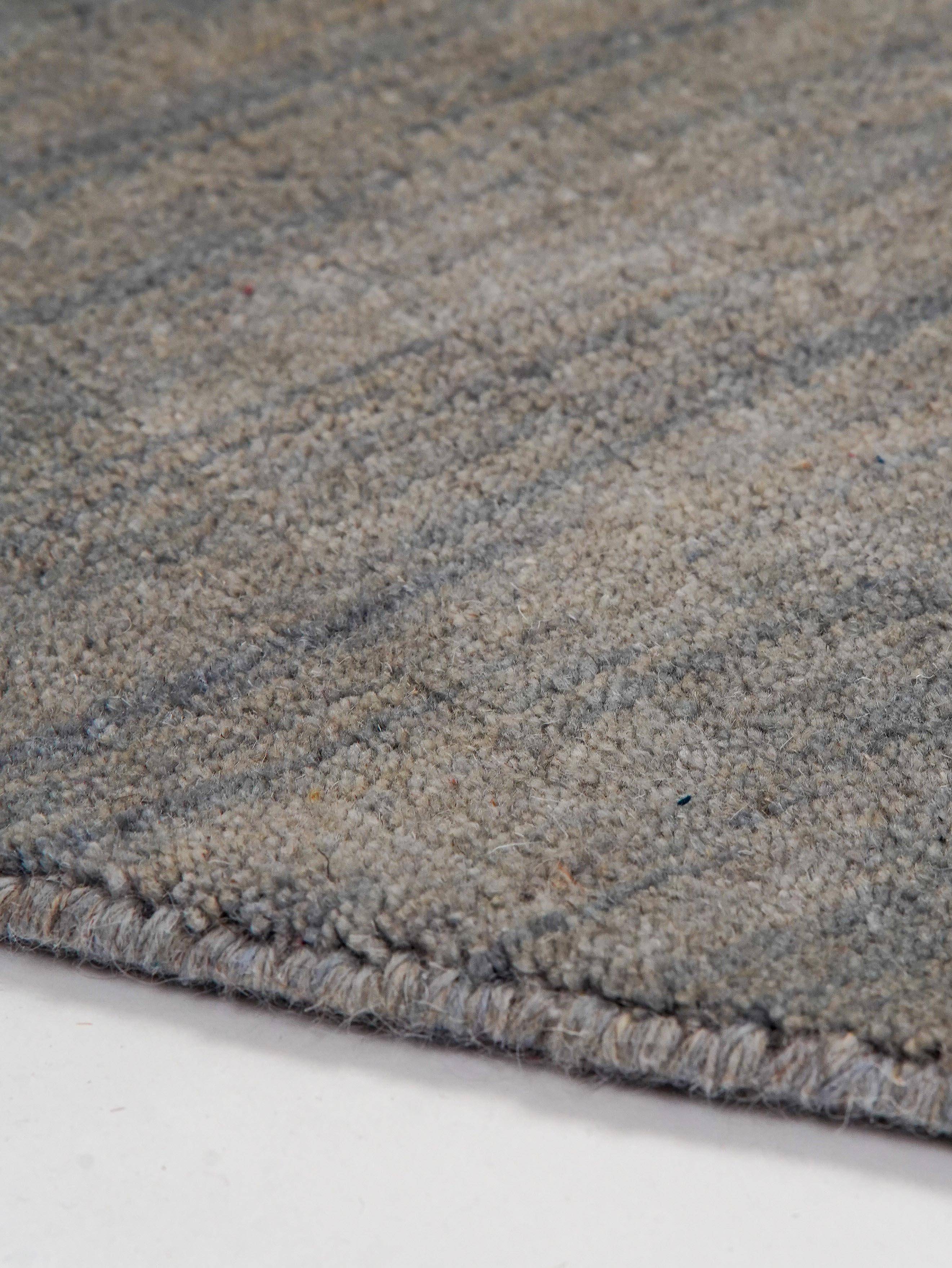 Luxury Hand-Knotted Wool Rug - Soft & Durable for Living Room, Bedroom, or Office Decor
