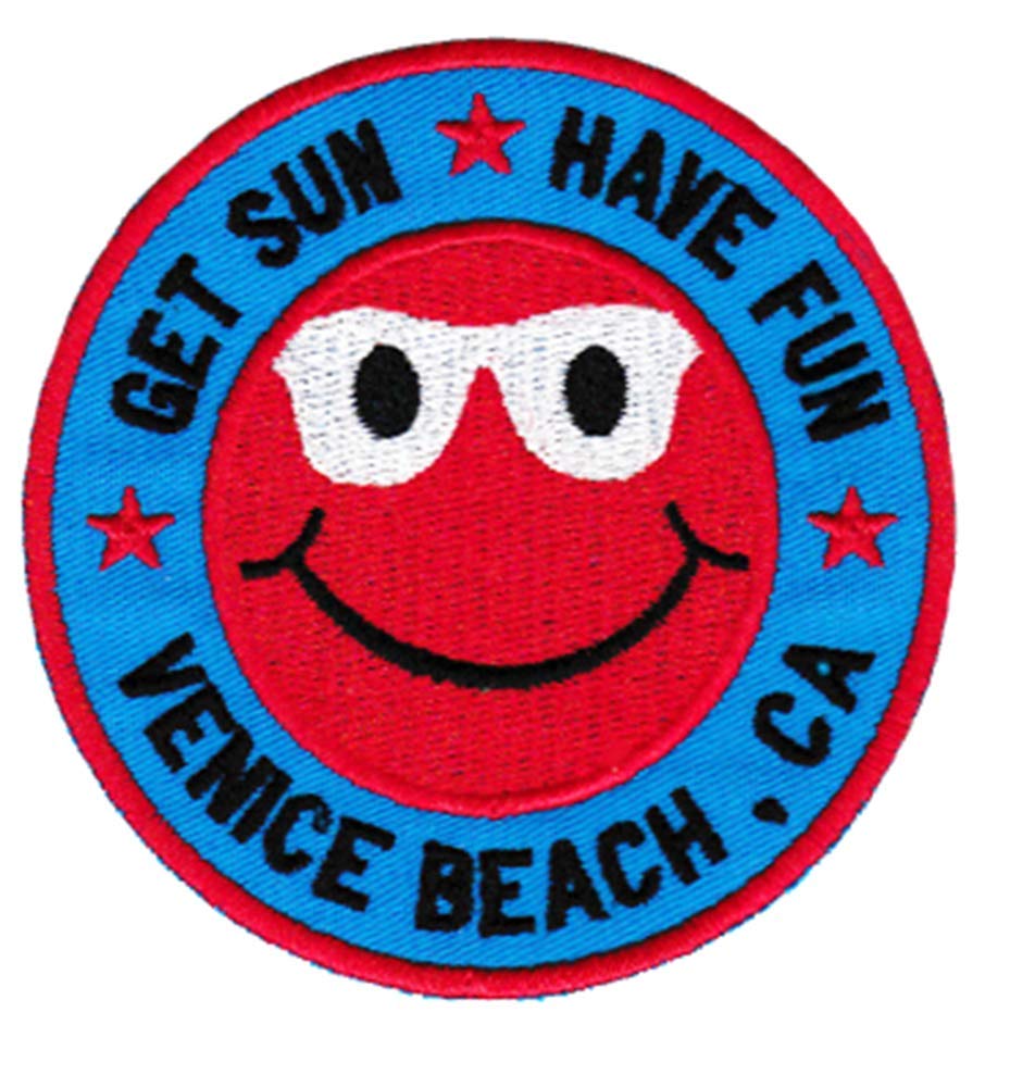 Vintage Venice Beach Smiley Face Surfer Shirt Patch - 9cm Embroidered Badge for Jackets, Bags & Shorts - 70s 80s Retro Surfing Style - Perfect for Surfboards, Beach Outfits & Summer Fashion