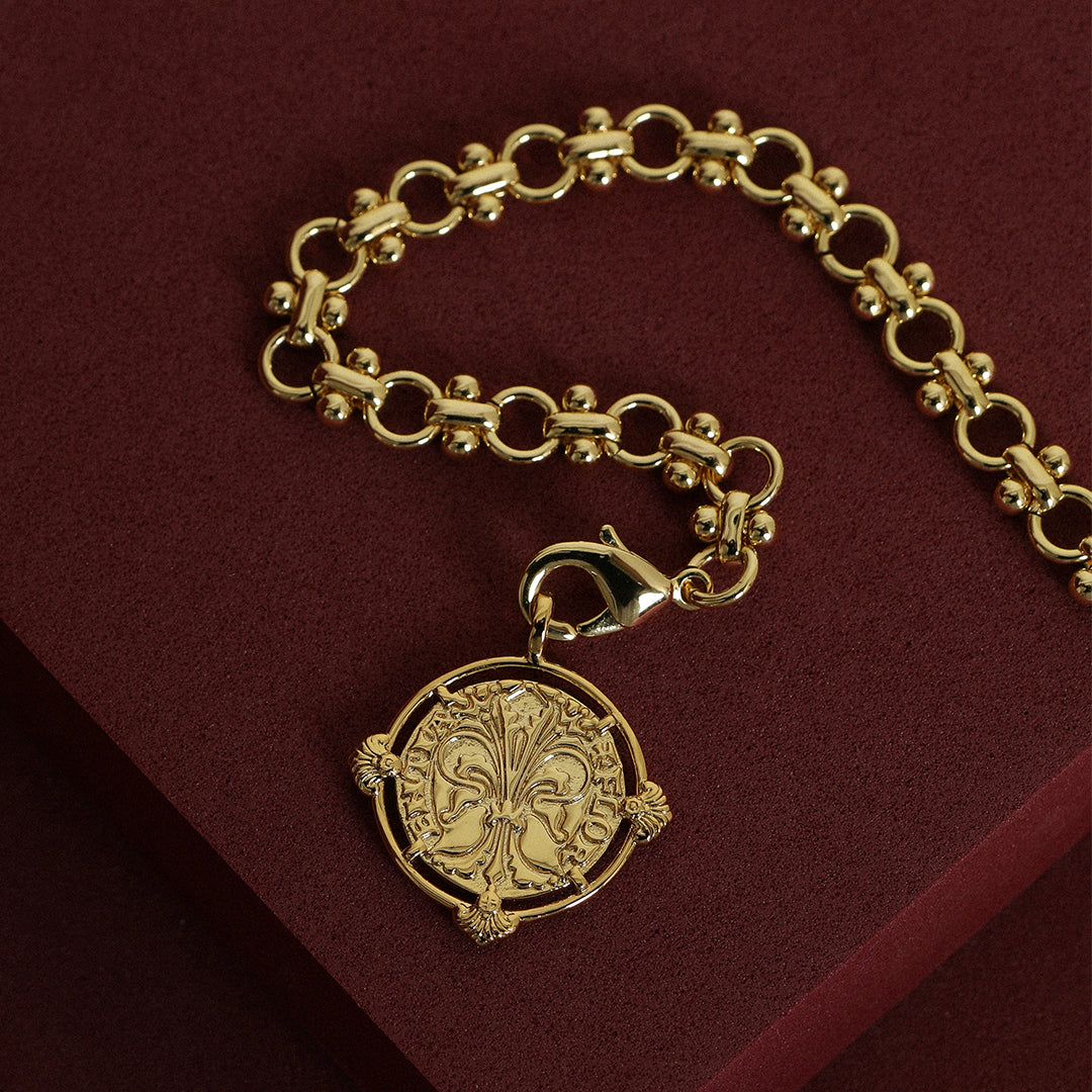 Elegant Versailles Pendant Necklace - Vintage French Inspired Jewelry for Women - Perfect for Weddings, Parties & Special Occasions