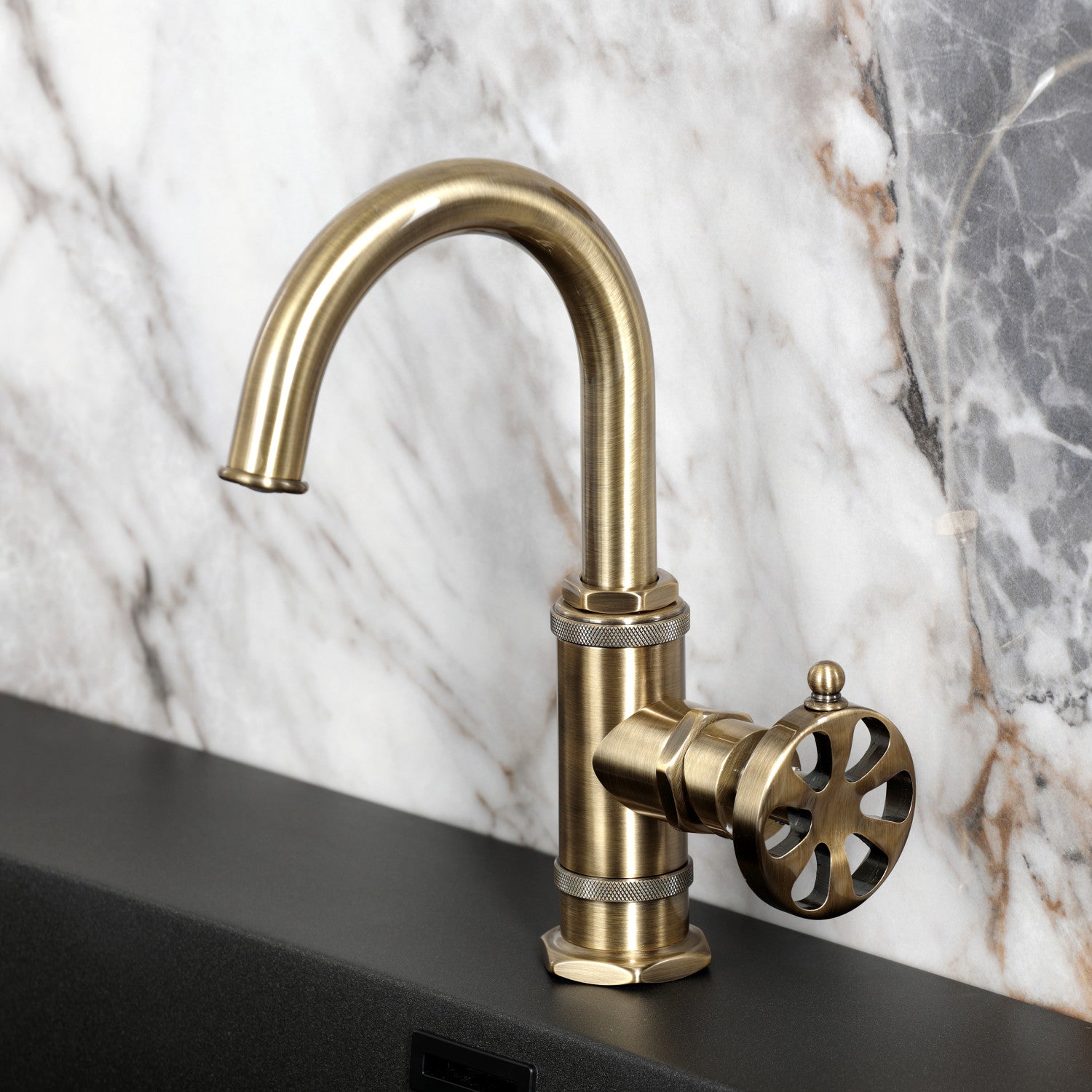 Belknap KSD2213RX Single Handle 1-Hole Bathroom Sink Faucet with Deck Plate & Push Pop-Up Drain in Antique Brass - Perfect for Vintage Style Bathrooms & Powder Rooms