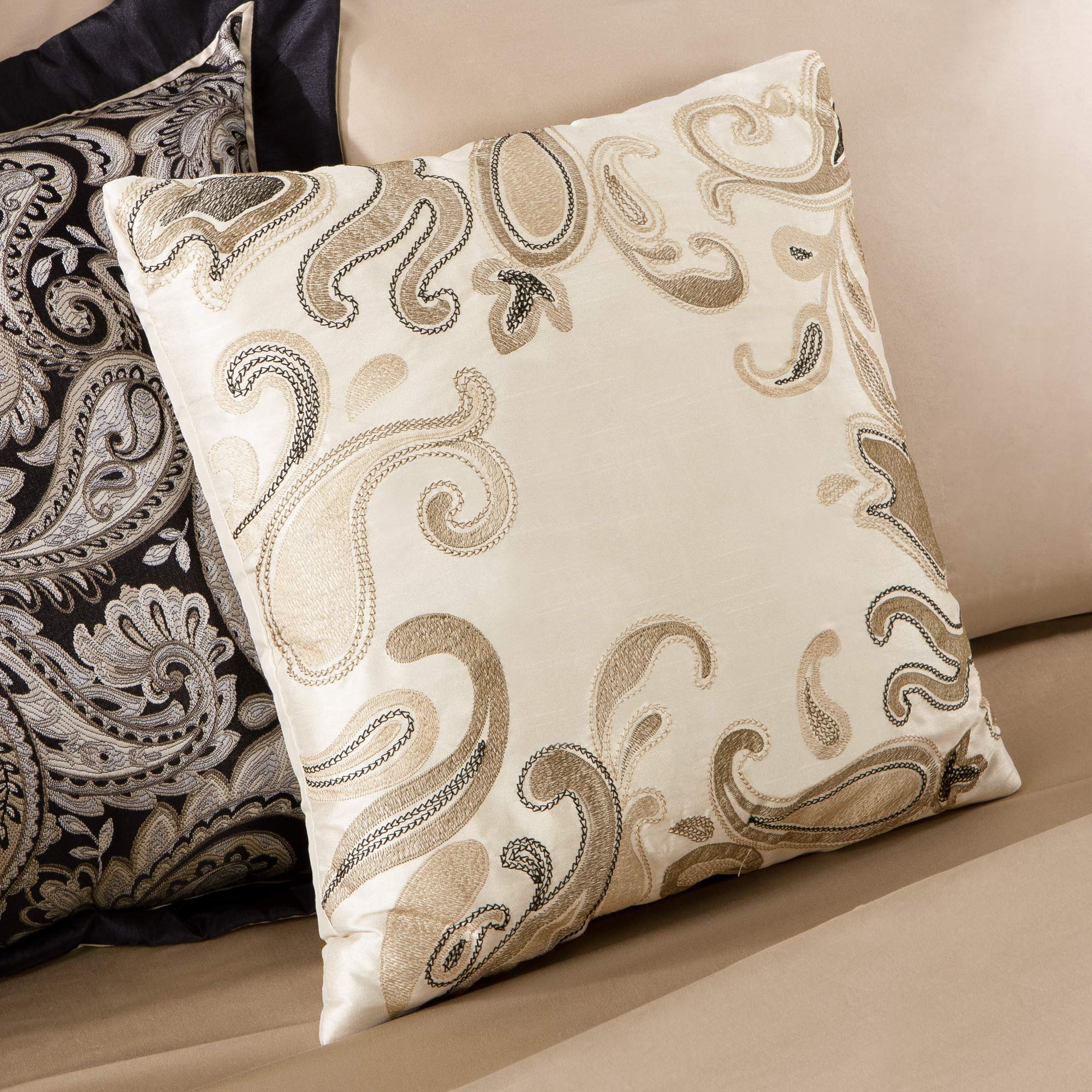 Madison Park Aubrey Cozy Comforter Set - King Size 12-Piece All Season Down Alternative Bedding with Faux Silk Jacquard Paisley Design, Cotton Sheets, Bed Skirt & Decorative Pillows | Perfect for Master Bedroom, Guest Room & Luxury Hotel Style Decor