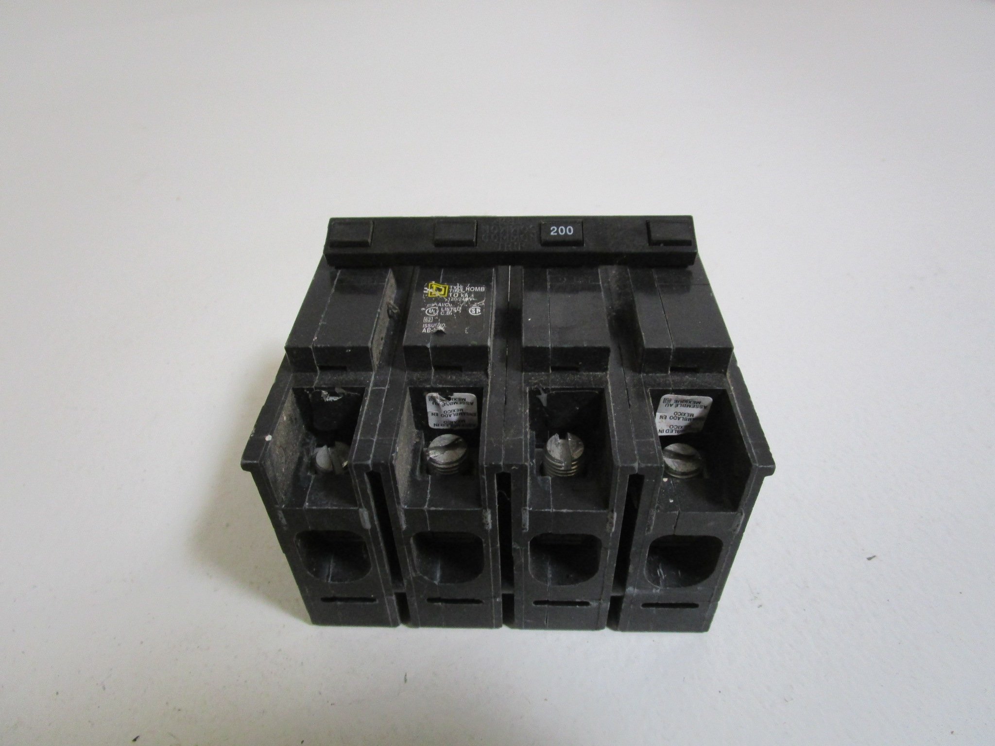 SCHNEIDER ELECTRIC HOM2200 20A 2-Pole Mini Circuit Breaker for Home & Commercial Electrical Panels - Perfect for Overload Protection in HVAC, Lighting & Appliance Circuits