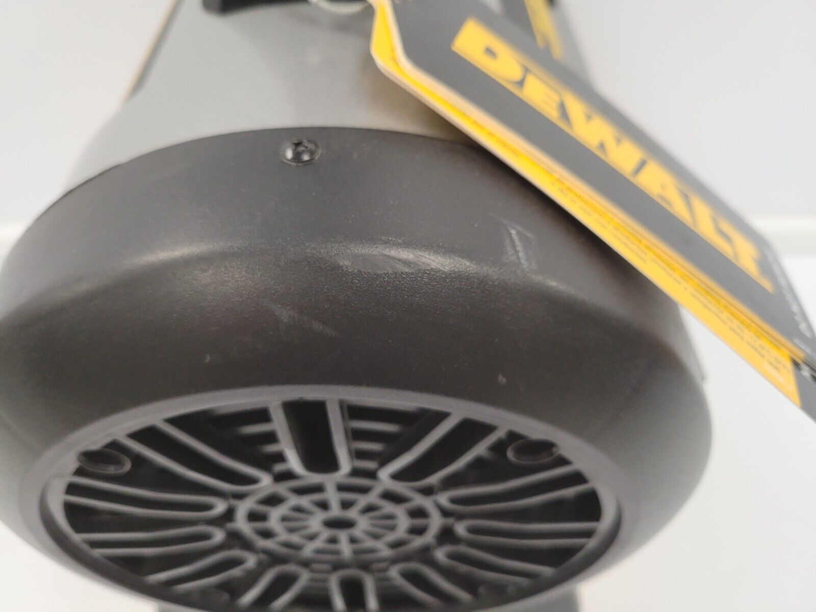 DEWALT 68000 BTU Propane Heater - Portable Construction Heater for Job Sites, Garages, and Outdoor Workspaces