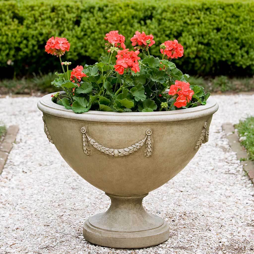 Campania International Williamsburg Neoclassic Urn - Large Outdoor Garden Planter, Classic Antique-Style Resin Urn for Patio, Porch & Landscaping Decor - Perfect for Flowers, Plants & Home Décor