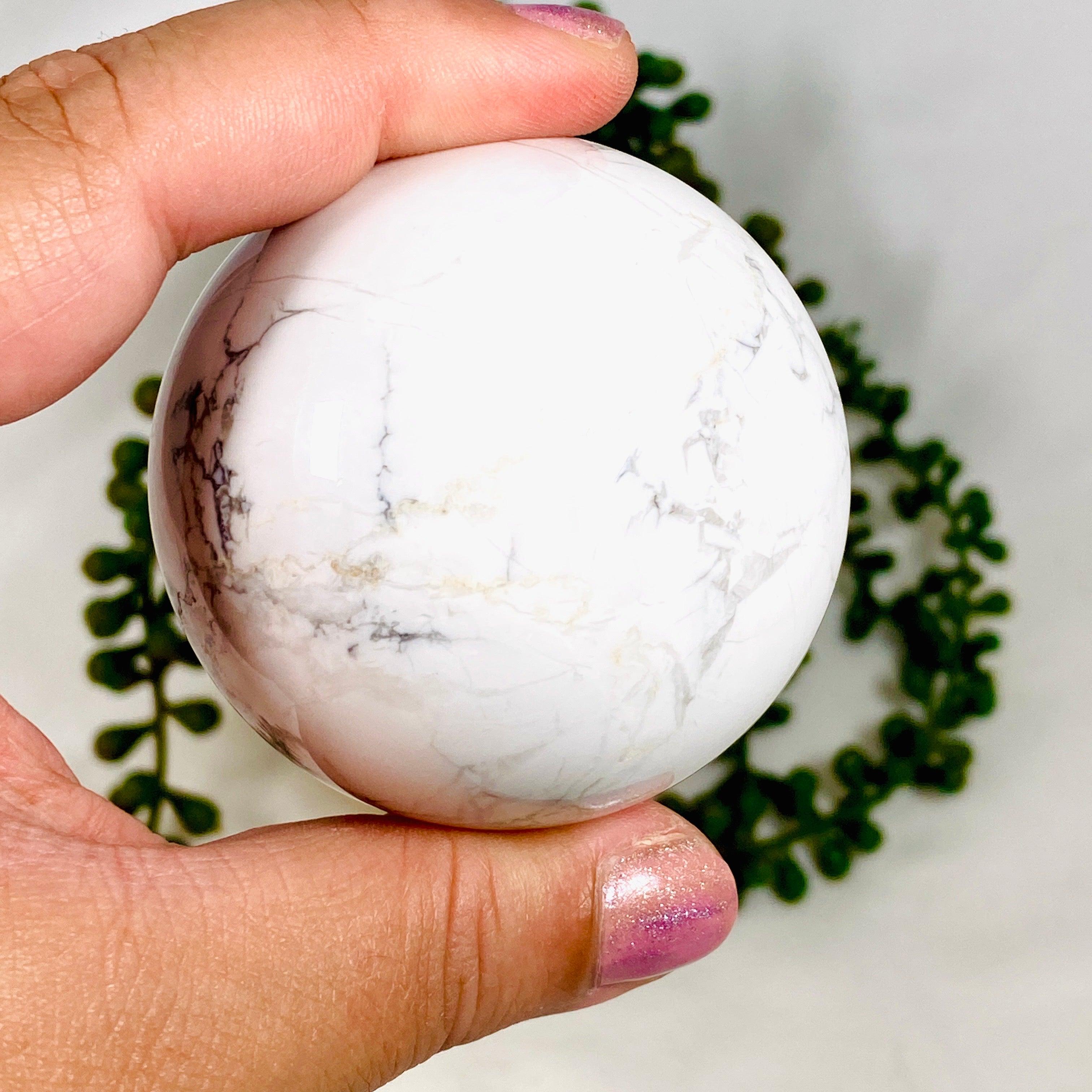 Howlite Sphere HS 02 - Natural White Howlite Crystal Ball for Meditation, Healing & Home Decor - Perfect for Yoga, Reiki & Spiritual Practices
