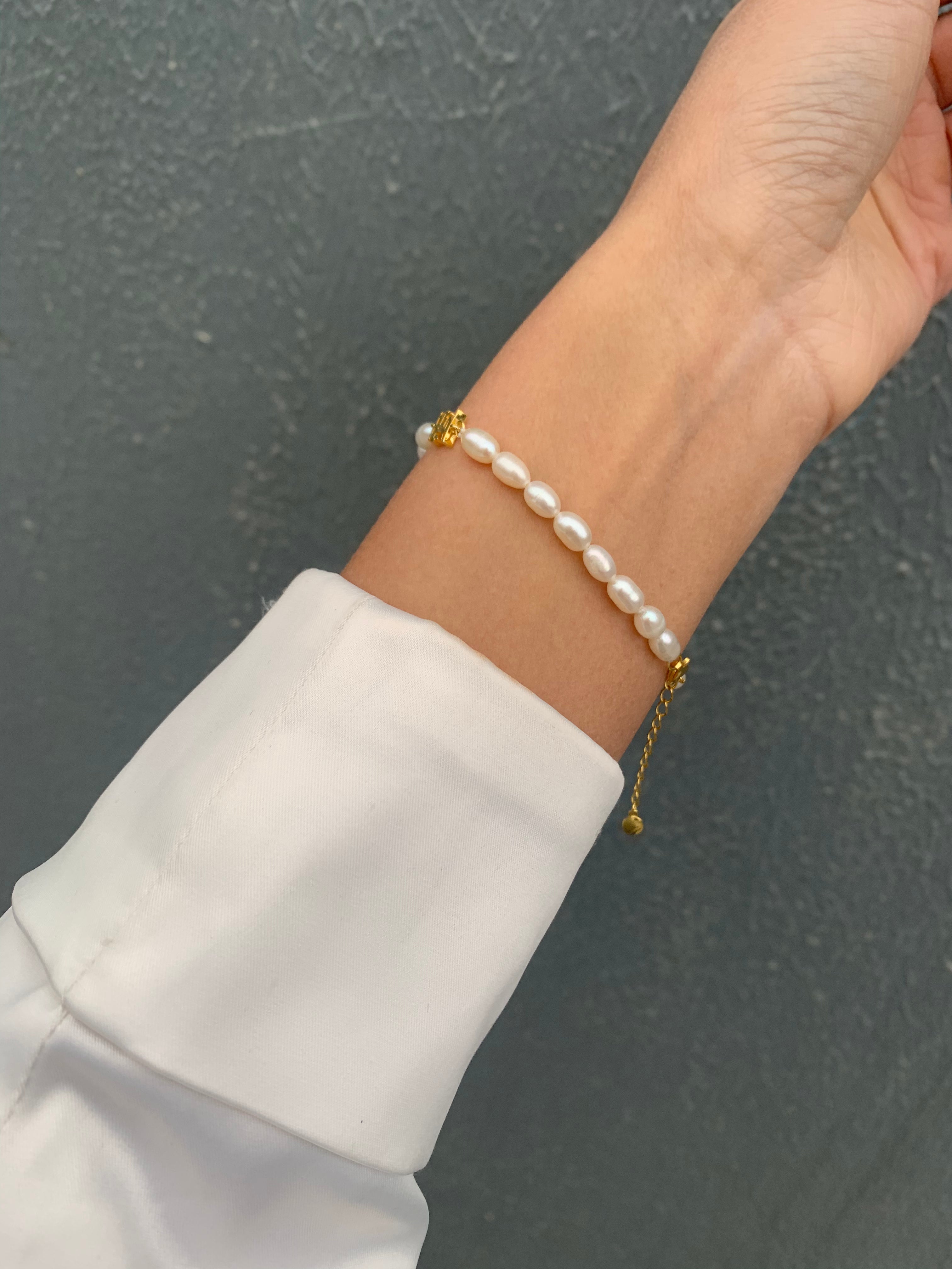 Jade Love Pearl Bracelet for Women - Elegant Handmade Beaded Jewelry Gift for Mom, Wife, Girlfriend - Perfect for Weddings, Parties & Special Occasions