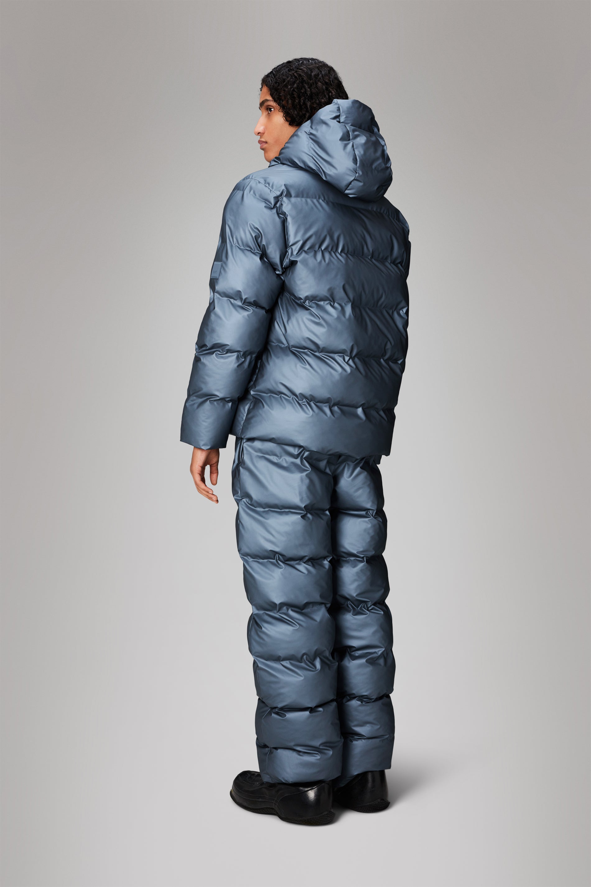 Alta Puffer Jacket - Lightweight Winter Coat for Men & Women, Waterproof & Windproof, Warm Down Alternative - Perfect for Skiing, Hiking & Outdoor Activities