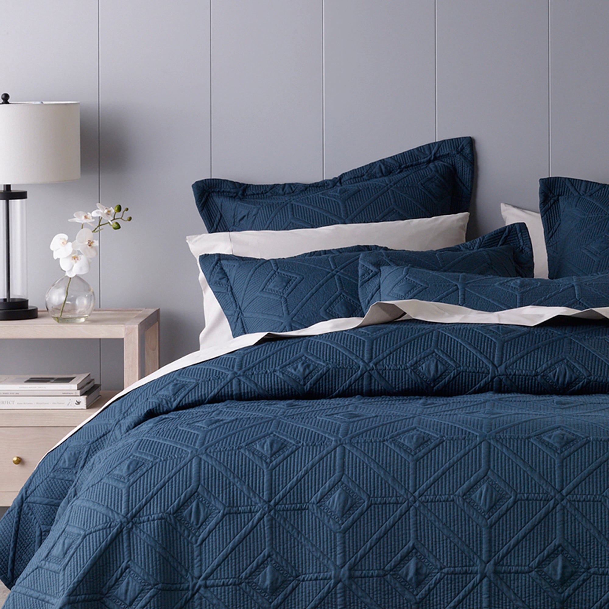Kazimir Navy Coverlet Set By Bianca - Luxury Bedding Set for Queen/King Size Beds - Perfect for Master Bedrooms, Guest Rooms & Coastal Home Decor