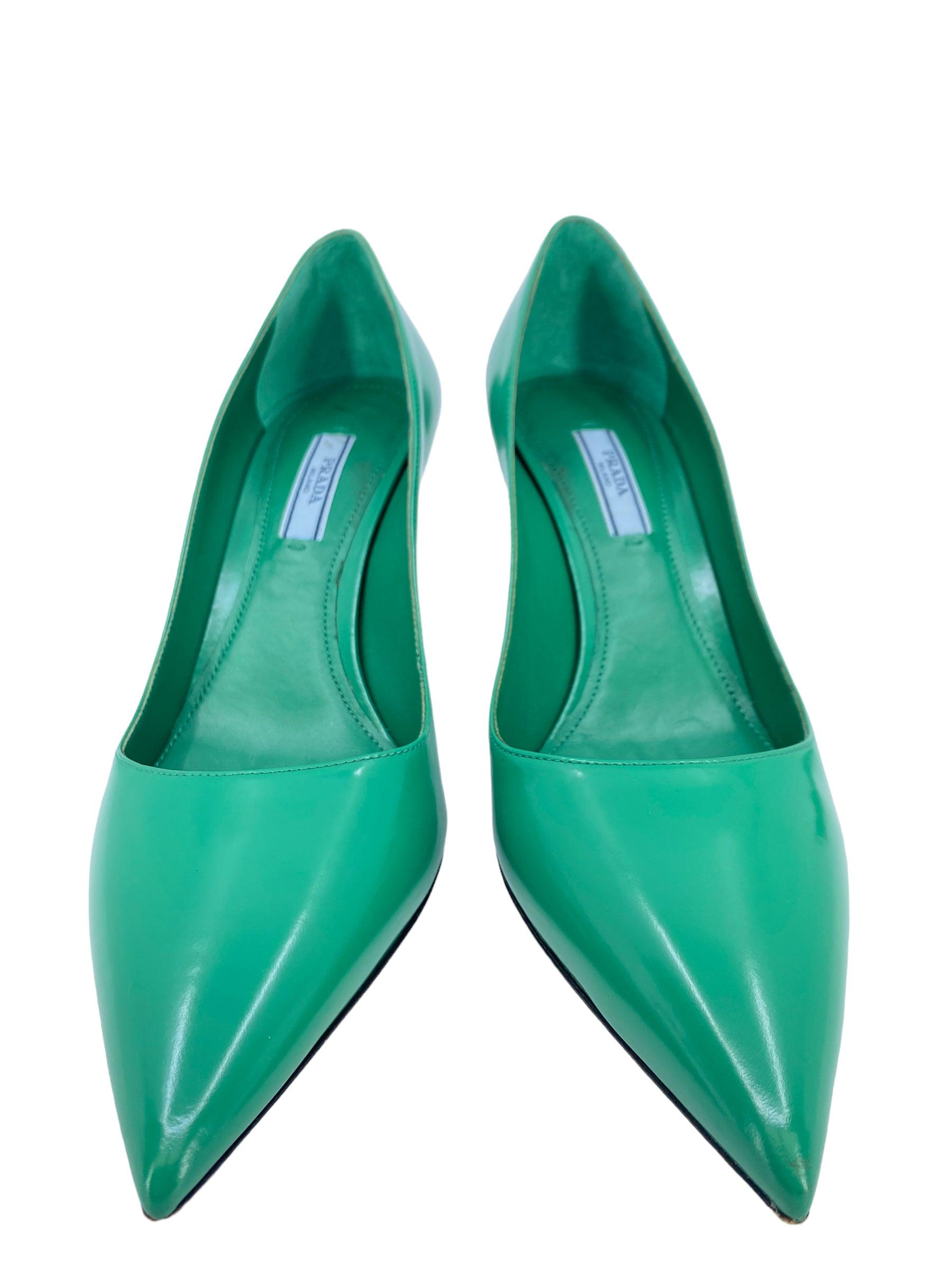 Prada Green Leather Pumps Women's Size 7.5 - Luxury Italian Designer Heels for Office, Party & Special Occasions