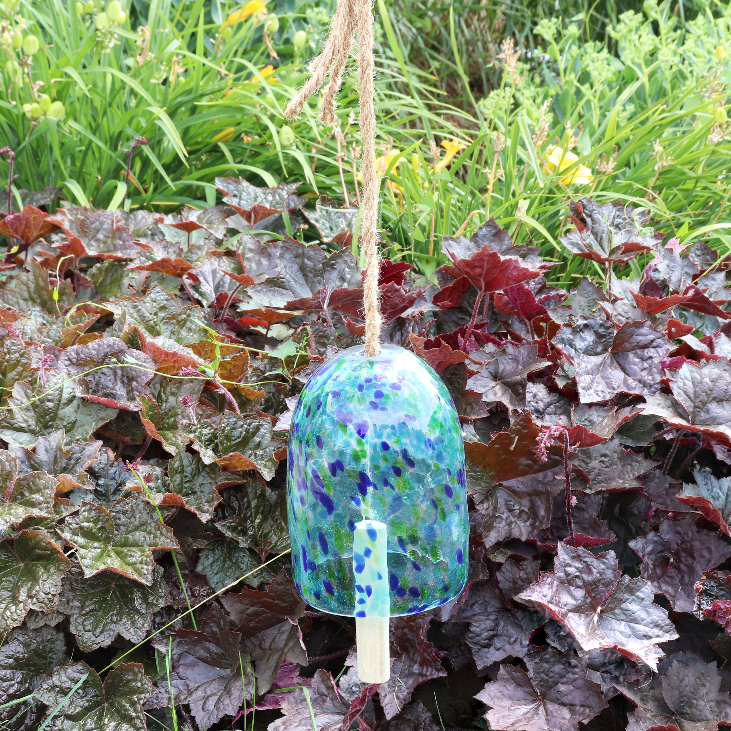Sunnydaze Natural Melody Glass Wind Chimes - Outdoor Garden Decor, Patio Wind Bell for Relaxing Ambience & Home Decoration | Perfect for Porch, Backyard, and Meditation Spaces