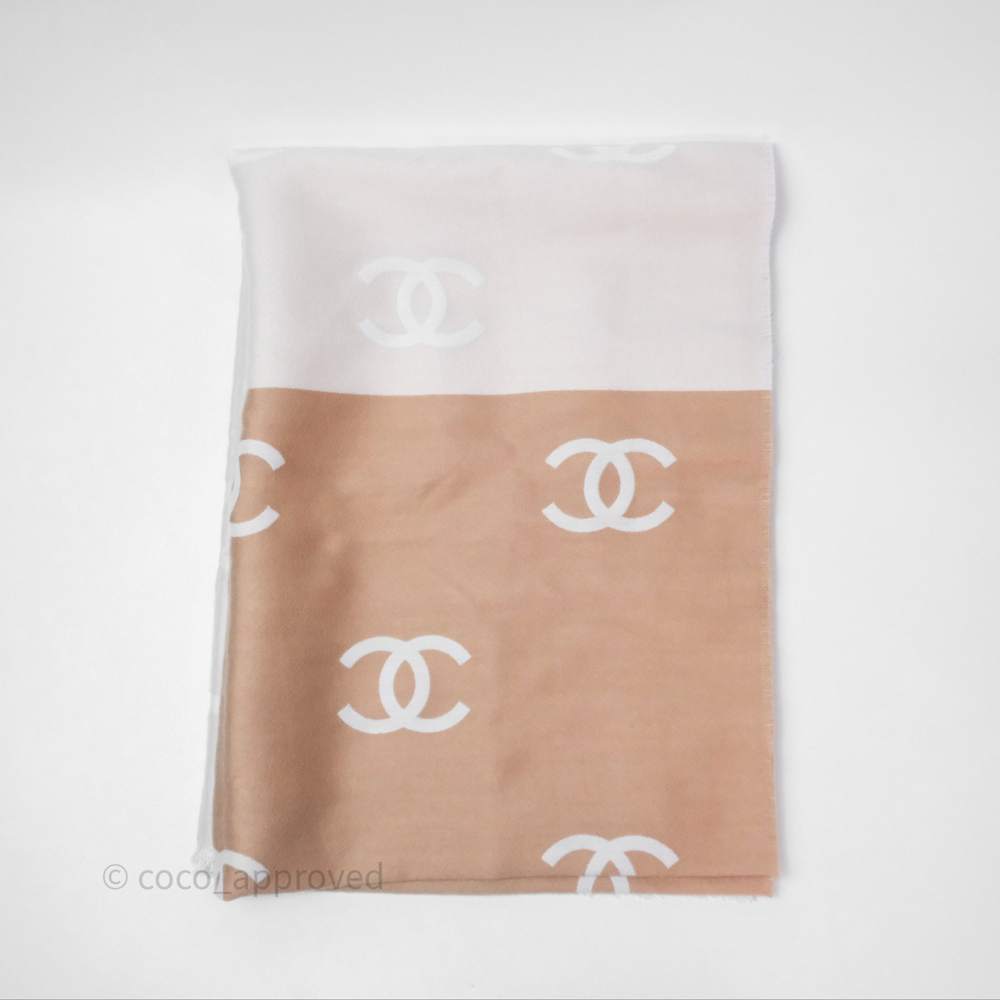 Chanel CC Logo Wool Scarf - Soft Coral 25C - Luxury Fashion Accessory for Women, Perfect for Winter & Fall Outfits