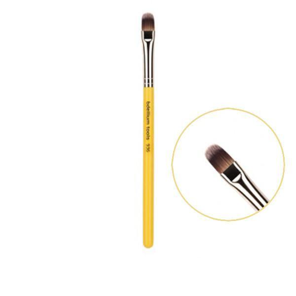 Bdellium Tools Professional Studio Line Makeup Brushes for Face - Perfect for Foundation, Blending & Contouring - Ideal for Makeup Artists & Beauty Enthusiasts