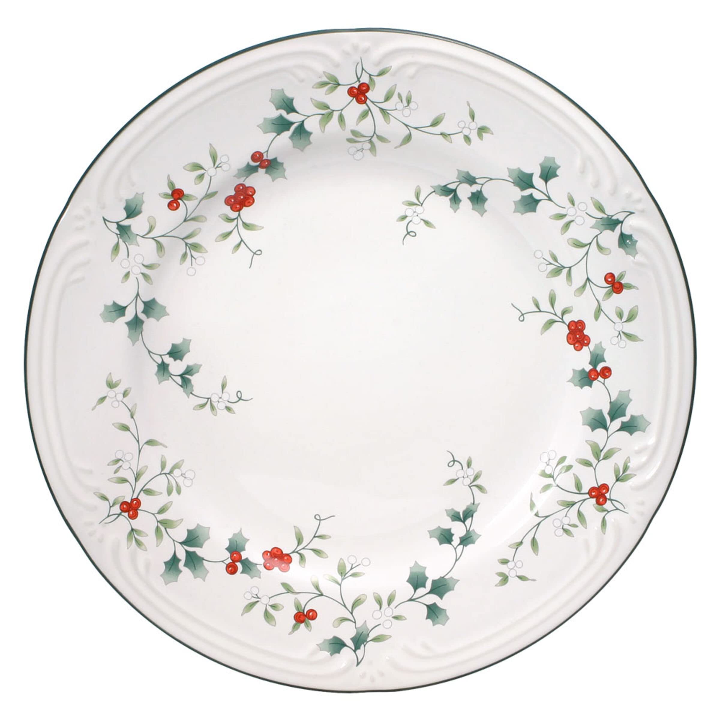 Pfaltzgraff Winterberry 10.5-Inch Dinner Plates Set of 4 - White Ceramic Plates for Holiday Dining & Entertaining - Perfect for Christmas, Thanksgiving & Family Gatherings
