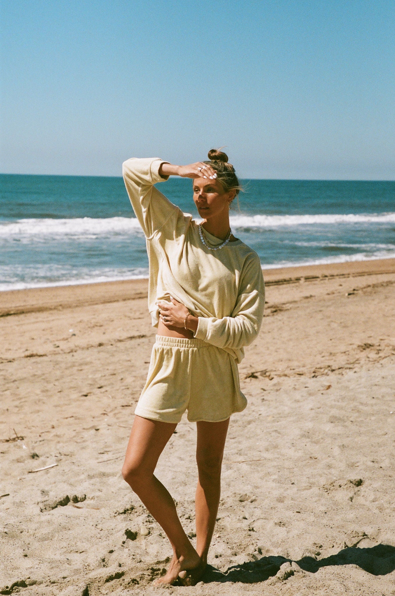 Surfrider Oversized Pullover Hoodie - Soft & Comfortable Beach Towel Cover-Up for Women & Men - Perfect for Surfing, Swimming, and Beach Vacations