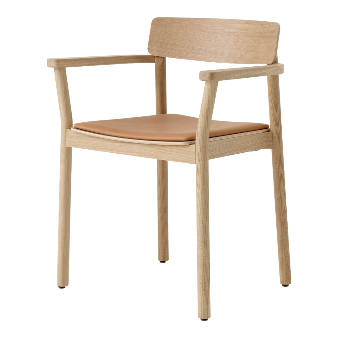 Betty TK11 Armchair - Modern Accent Chair for Living Room, Bedroom & Office - Comfortable Upholstered Lounge Chair with Sturdy Metal Legs - Perfect for Relaxing, Reading & Decorating Your Home