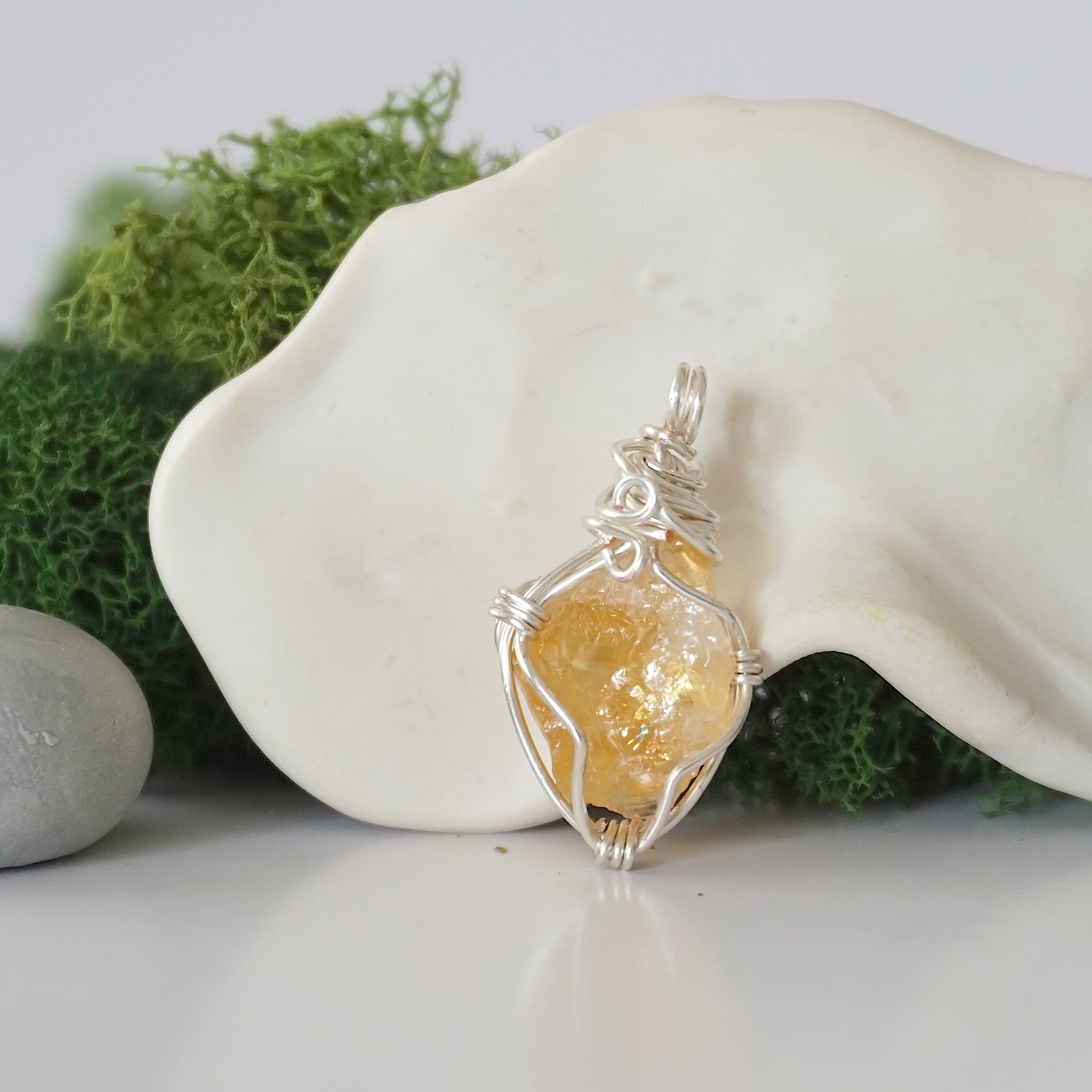 Simple Citrine Birthstone Necklace - Dainty Crystal Jewelry for Women | Perfect Gift for Birthday, Anniversary & Everyday Wear
