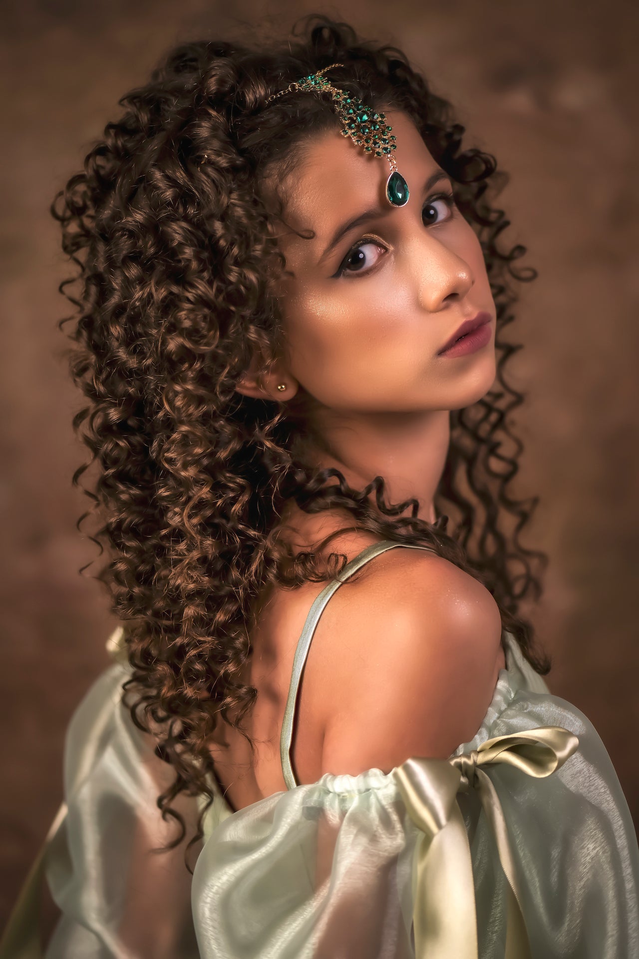 Stylish Boho Chic Head Jewelry for Women - Handmade Floral Crowns & Hair Accessories for Festivals, Weddings, and Music Events