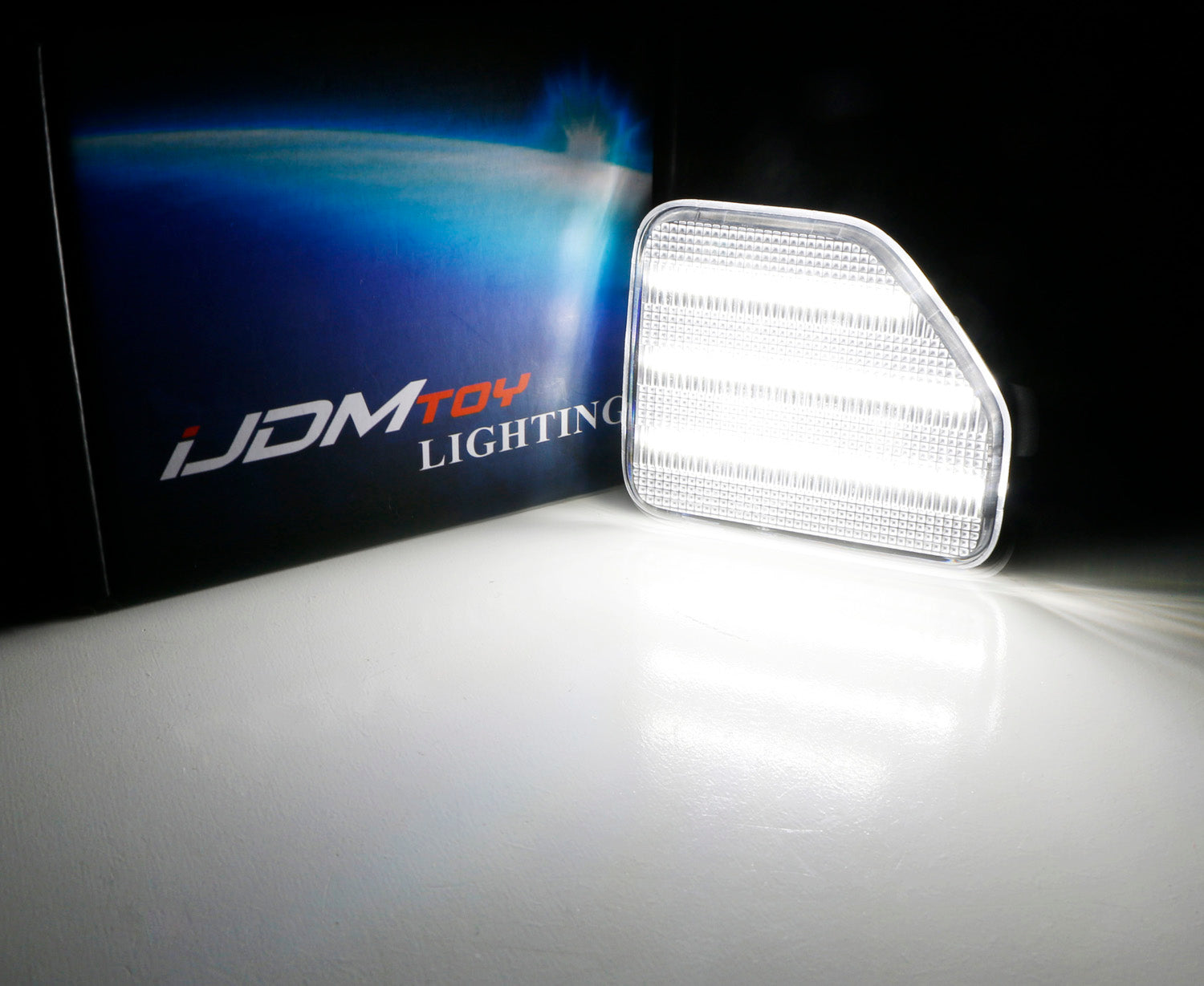 Clear Lens White LED Rear Bumper Reflector Light Kit for 2018+ Jeep Wrangler JL - Upgrade Your Off-Road Safety & Style for Night Driving & Trail Adventures