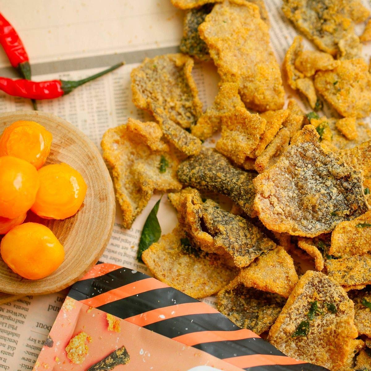 IRVINS Dangerously Addictive Salted Egg Salmon Chips - 105g Crispy Snack Pack - Perfect for Movie Nights, Parties & Gifts