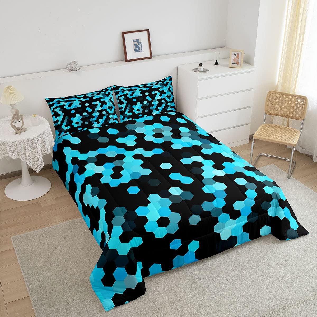 Honeycomb Camouflage Comforter Set - Full Size Black & Blue Camo Down Alternative Duvet for Kids, Boys & Adults | Military Style Hexagon Beehive Bedding | Perfect for Bedroom Decor, Camping & Army Themed Rooms