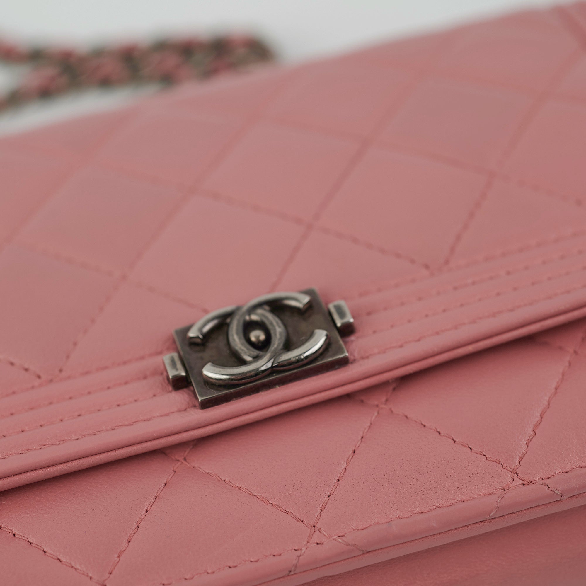 Chanel Boy Wallet On Chain WOC Lambskin Leather Crossbody Bag in Pink - Perfect for Date Night & Evening Events