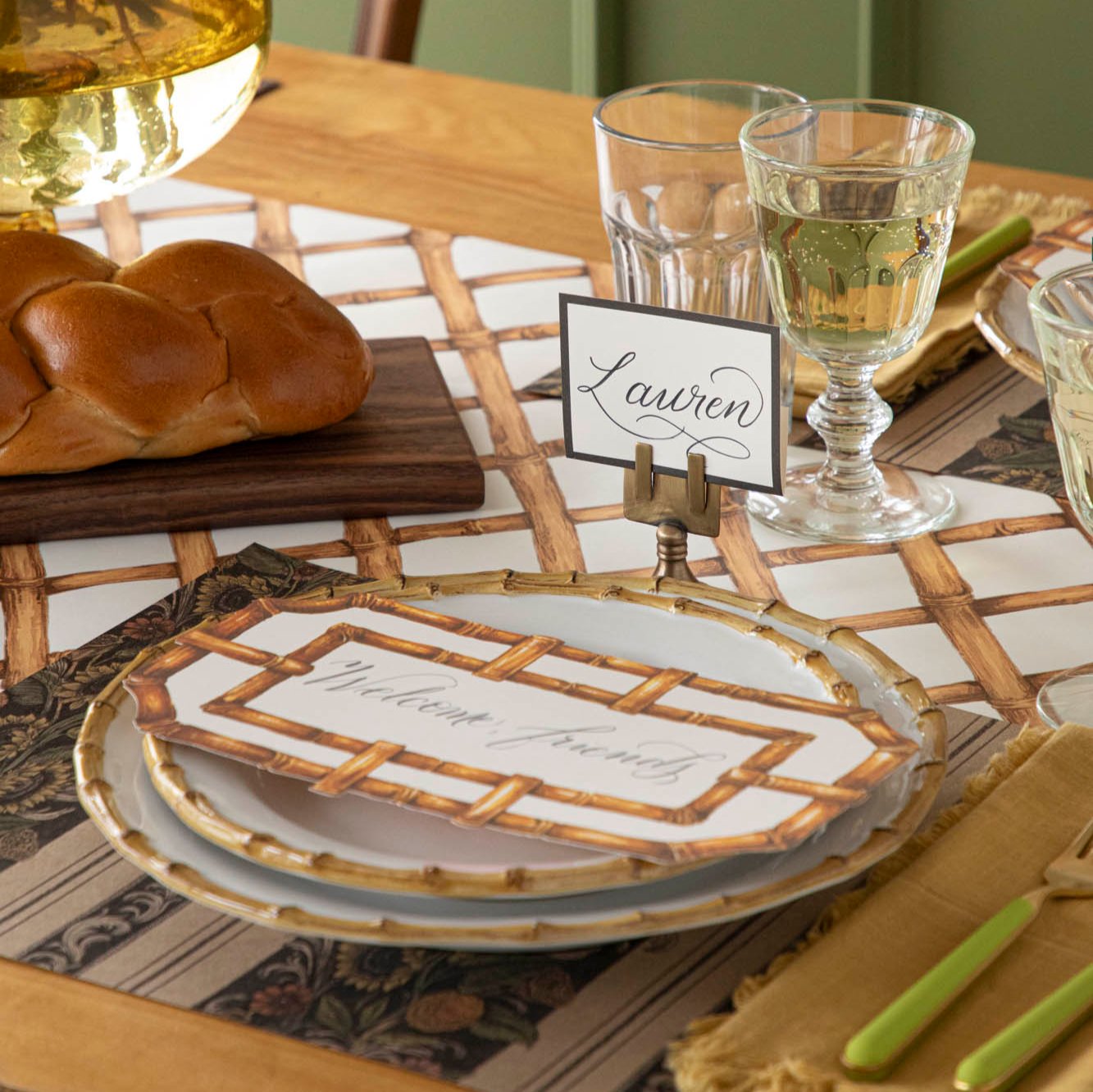 Elegant Bamboo Table Card Holder - Wedding, Restaurant, Event Place Cards - Eco-Friendly Name Card Stand for Parties & Special Occasions