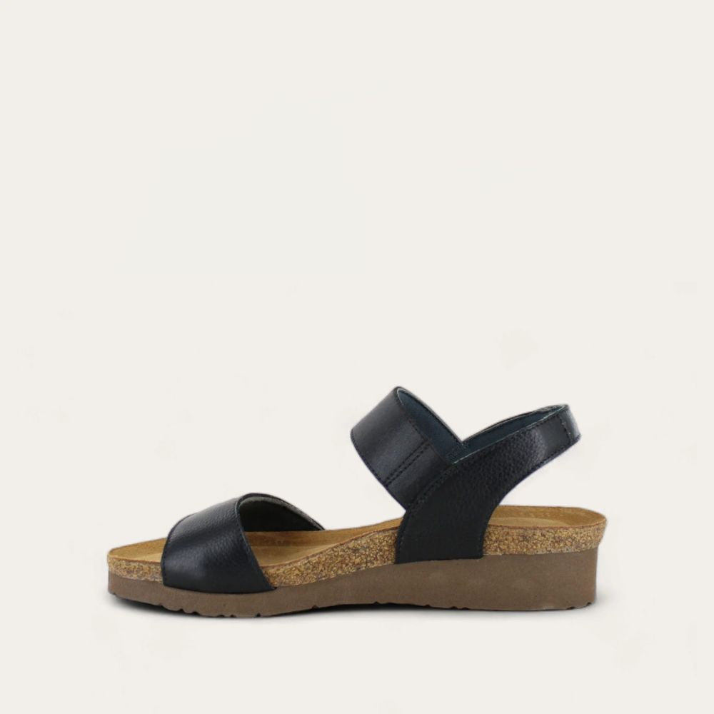 Emily - Stylish and Comfortable Women's Fashion Apparel for Everyday Wear | Perfect for Work, Casual Outings, and Special Occasions