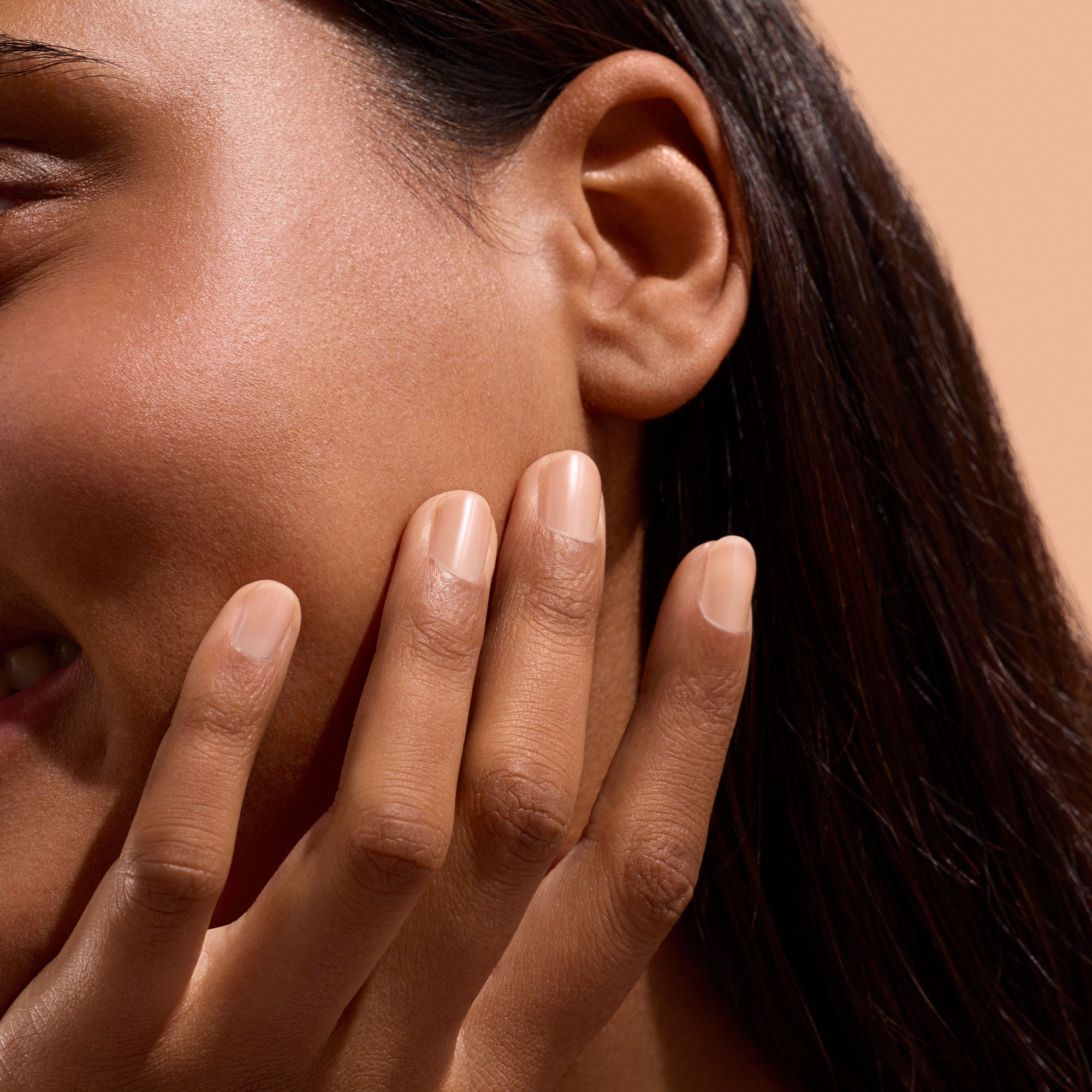 Manucurist Active Smooth 1 - Vegan Nail Polish for Strong & Healthy Nails - Perfect for At-Home Manicures & Nail Care