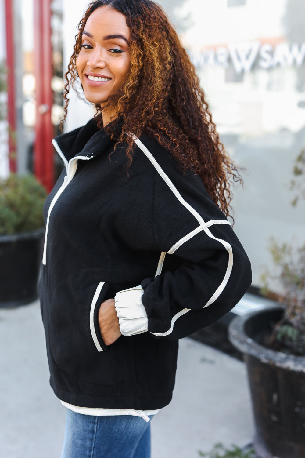 Stylish Black Cinched Waist Half Zip Fleece Jacket for Women | Cozy Winter Outerwear | Perfect for Casual Outings & Outdoor Activities