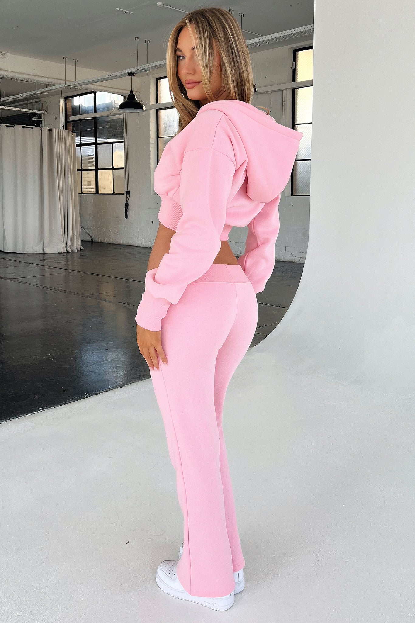 Kaztek Women's Cropped Jacket - Stylish Pink Lightweight Outerwear for Spring & Fall | Perfect for Casual Outings, Layering & Streetwear Fashion