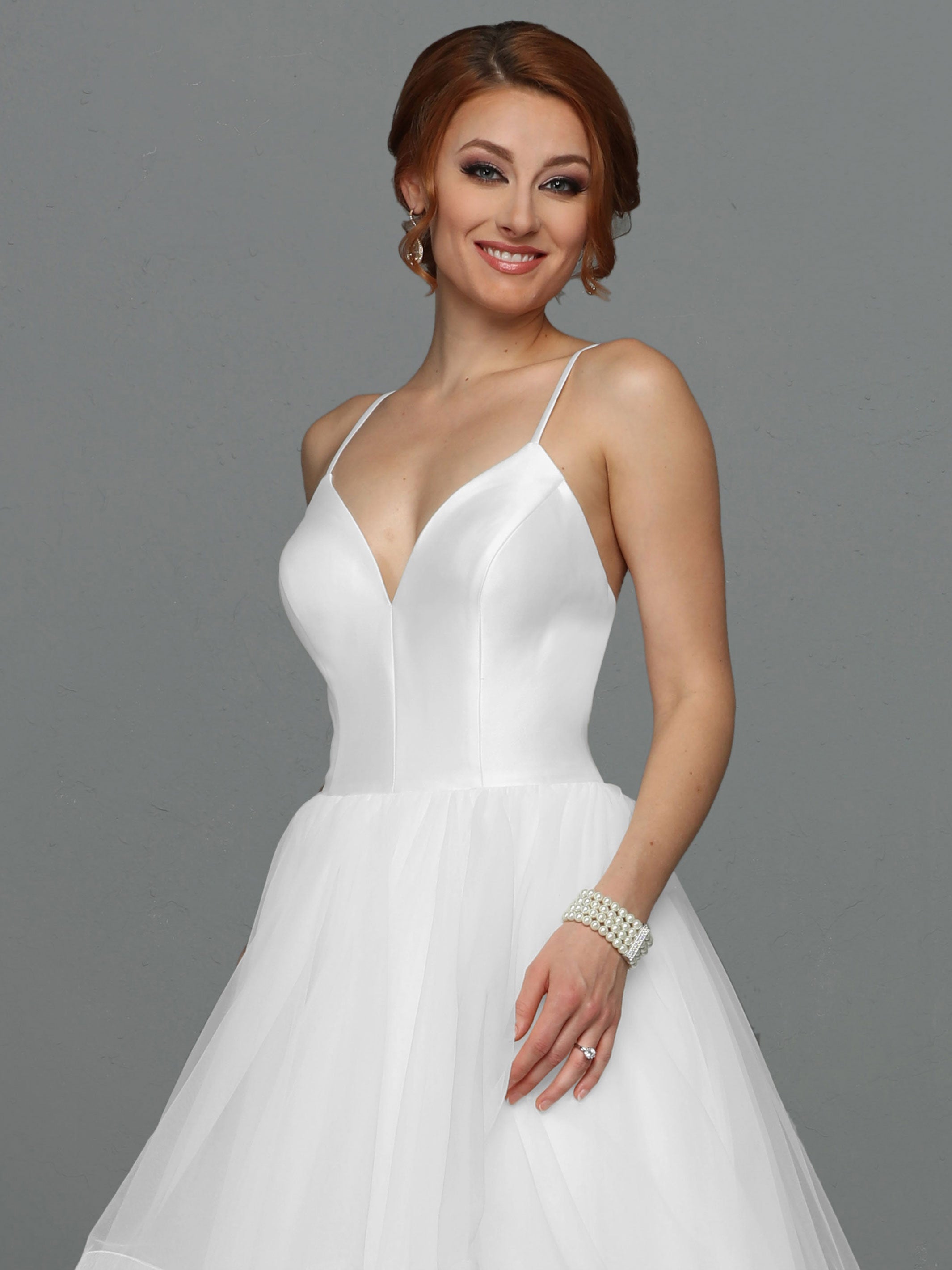 Leah Women's Fashion Sample Outfit - Perfect for Casual Wear, Parties, and Everyday Style