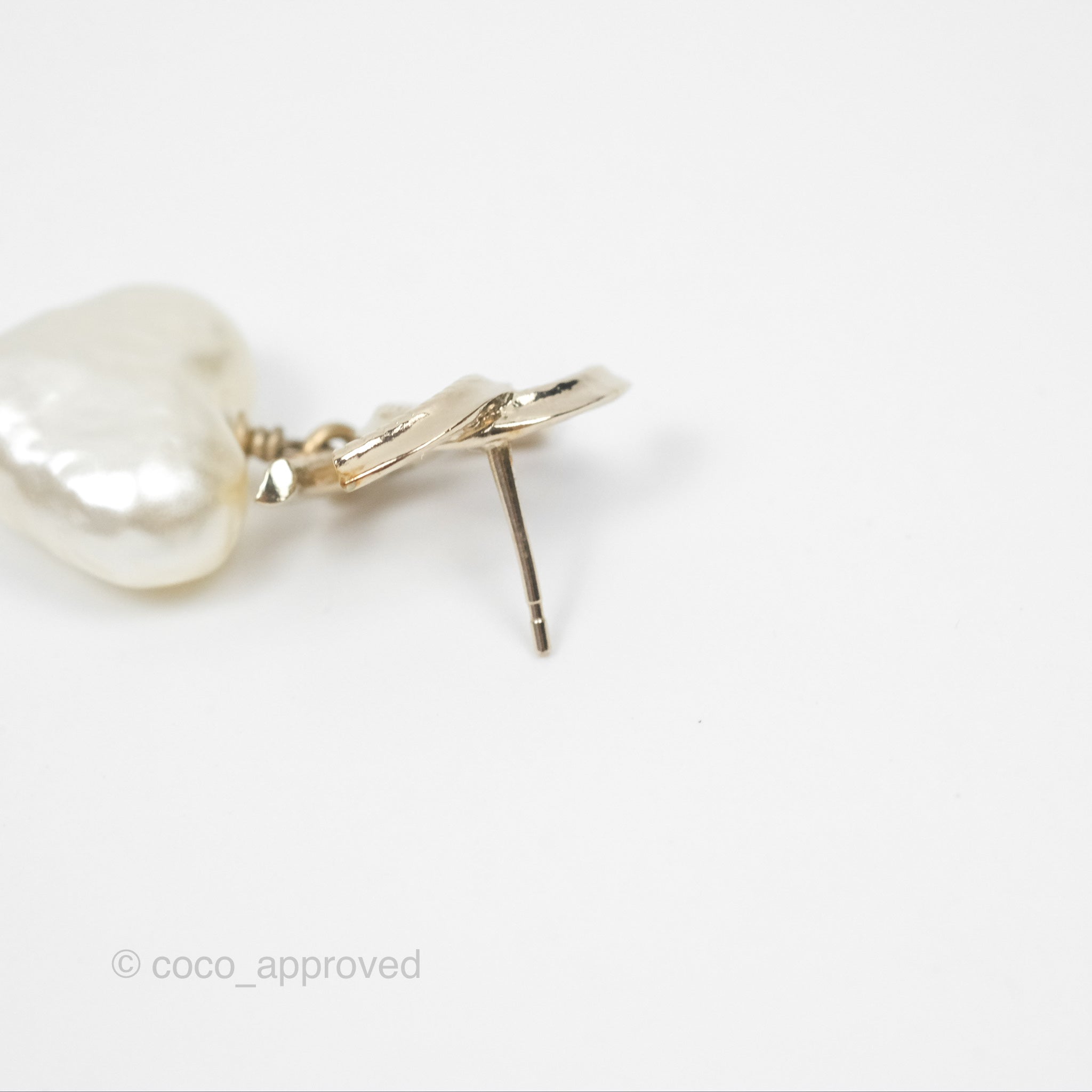 Chanel CC Pearl Heart Drop Earrings - Gold Tone 22C Collection | Luxury Fashion Jewelry for Women | Perfect for Parties, Weddings & Special Occasions