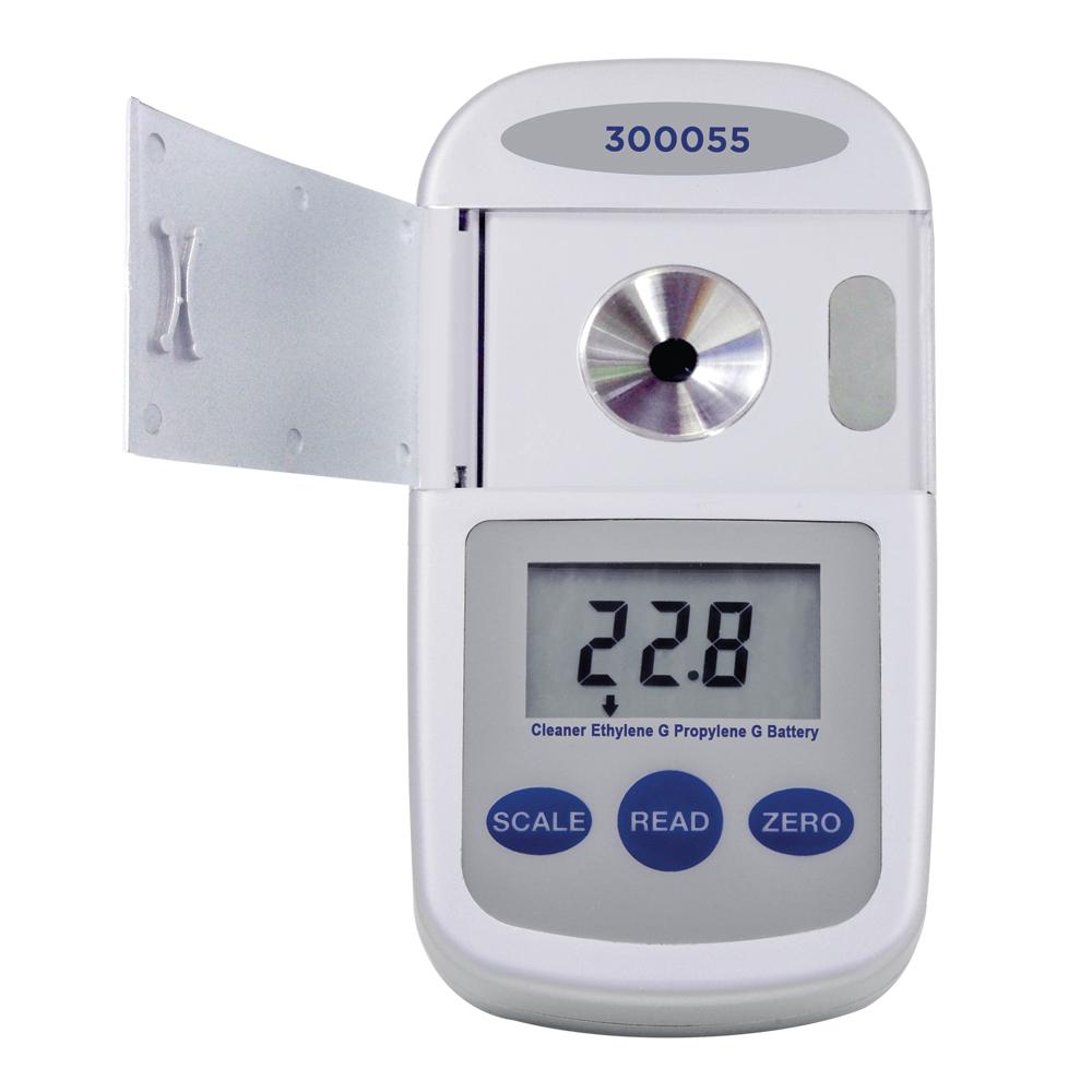Digital Pocket Refractometer for Automotive - Accurate Coolant & Battery Fluid Testing | Ideal for Car Maintenance, Mechanics & DIY Enthusiasts