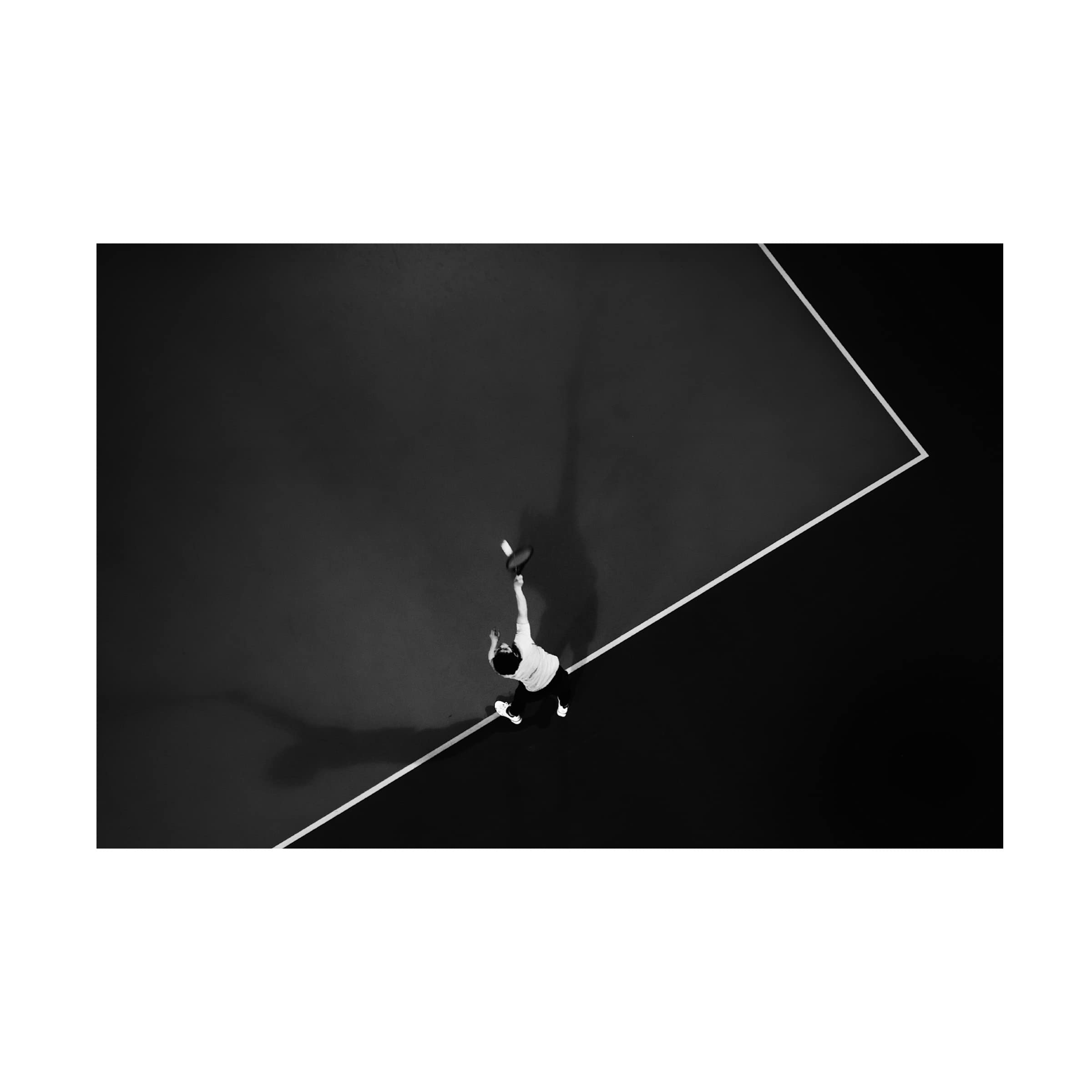Trademark Fine Art 'Tennis' Canvas Wall Art by Rui Caria - Modern Sports Decor for Living Room, Game Room & Office
