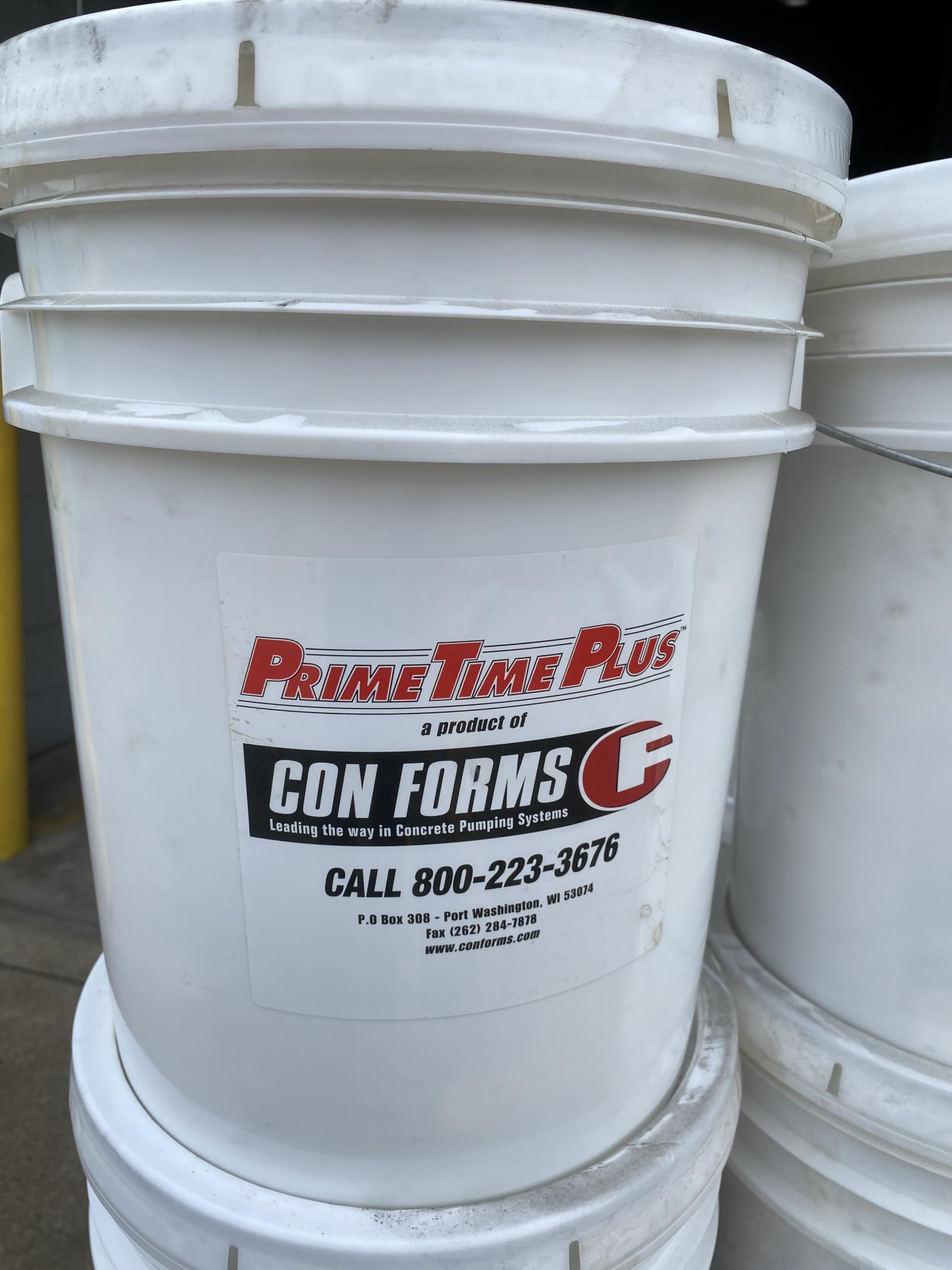 Prime Time Plus Concrete Pump System Primer (60 Bags per Bucket) - Shotcrete Laydown Hose System for Efficient Concrete Placement | Ideal for Construction, Road Repair, and Infrastructure Projects
